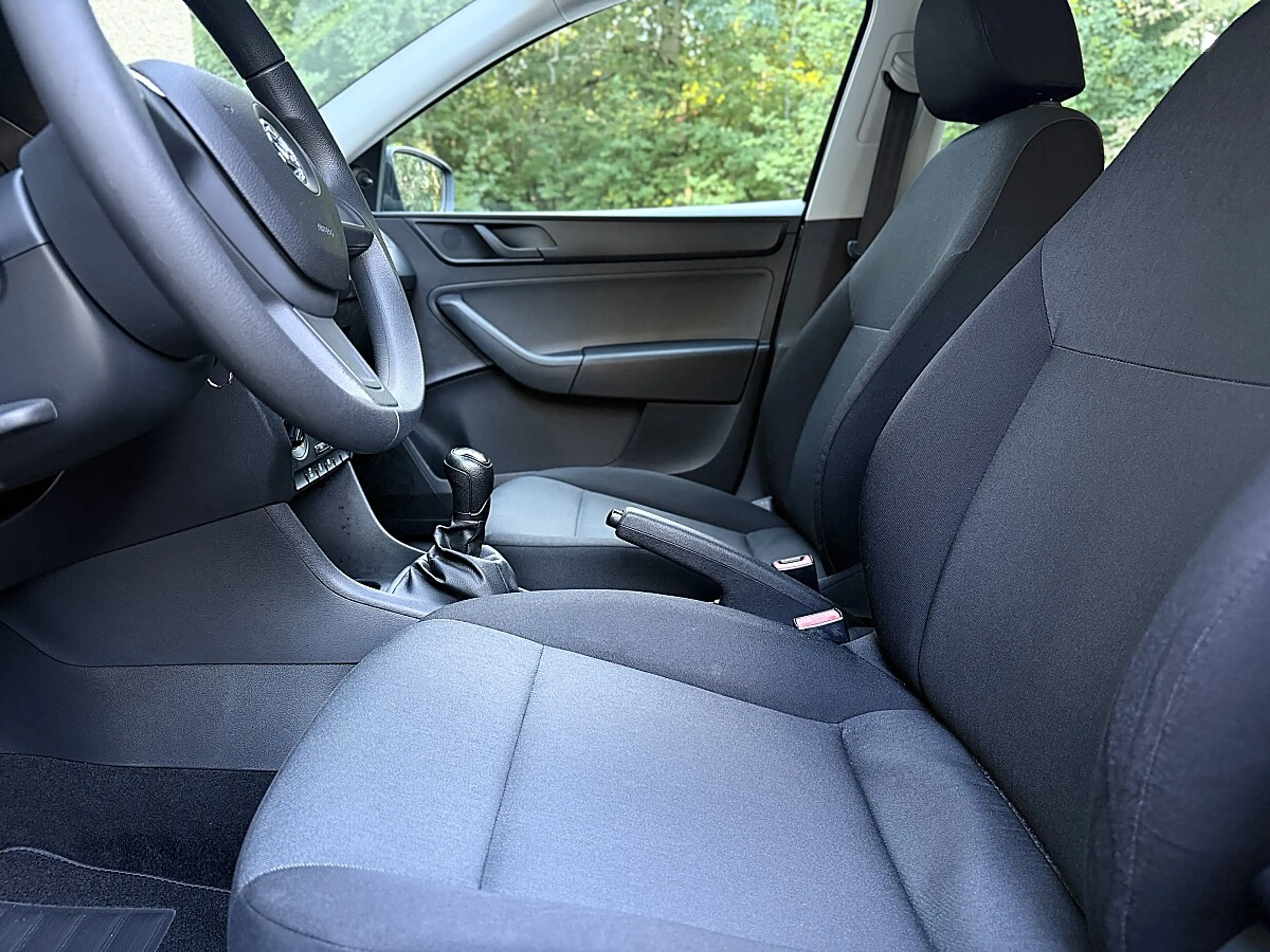 Skoda Rapid/Spaceback Rapid Spaceback 1,2 TSI *Klima*Pickerl 02/27+4Mo* — photo 13