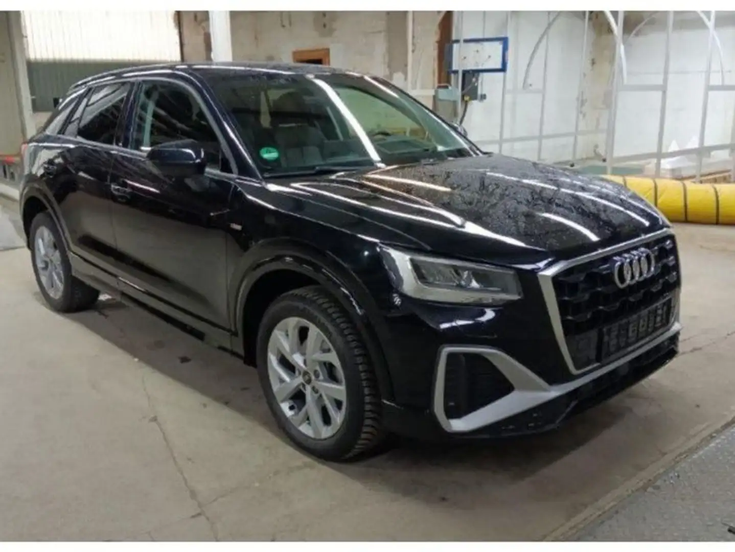 Audi Q2 35 TFSI S tronic S line NAVI Kamera SHZ LED G Zwart - 2