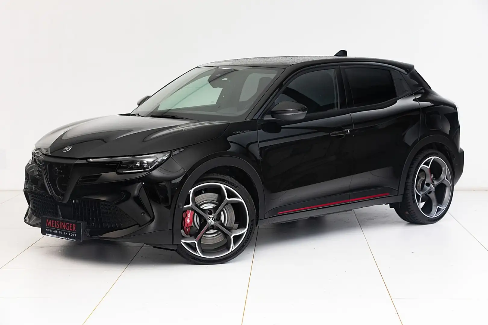 Alfa Romeo Junior Elettrica 280 Batterie 54kWh Veloce Schwarz - 1