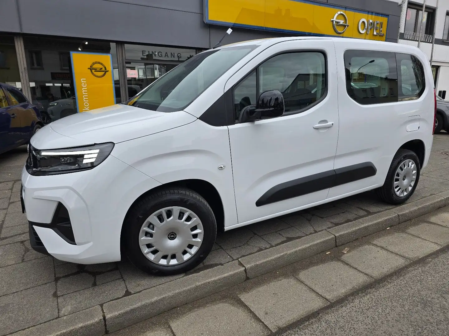 Opel Combo Life E 1.5 D SHZ Mirror Link PDC Winter Blanc - 1