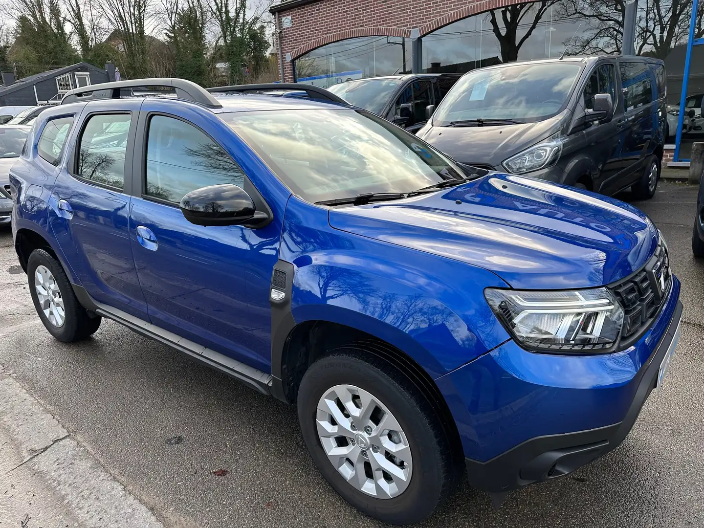 Dacia Duster 1.0 TCe 2WD COMFORT ÉDITION Blauw - 1