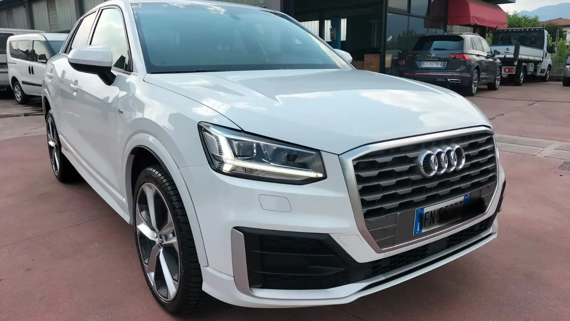 Audi Q2 Q2 I 2017 1.4 tfsi S line edition s-tronic - 1