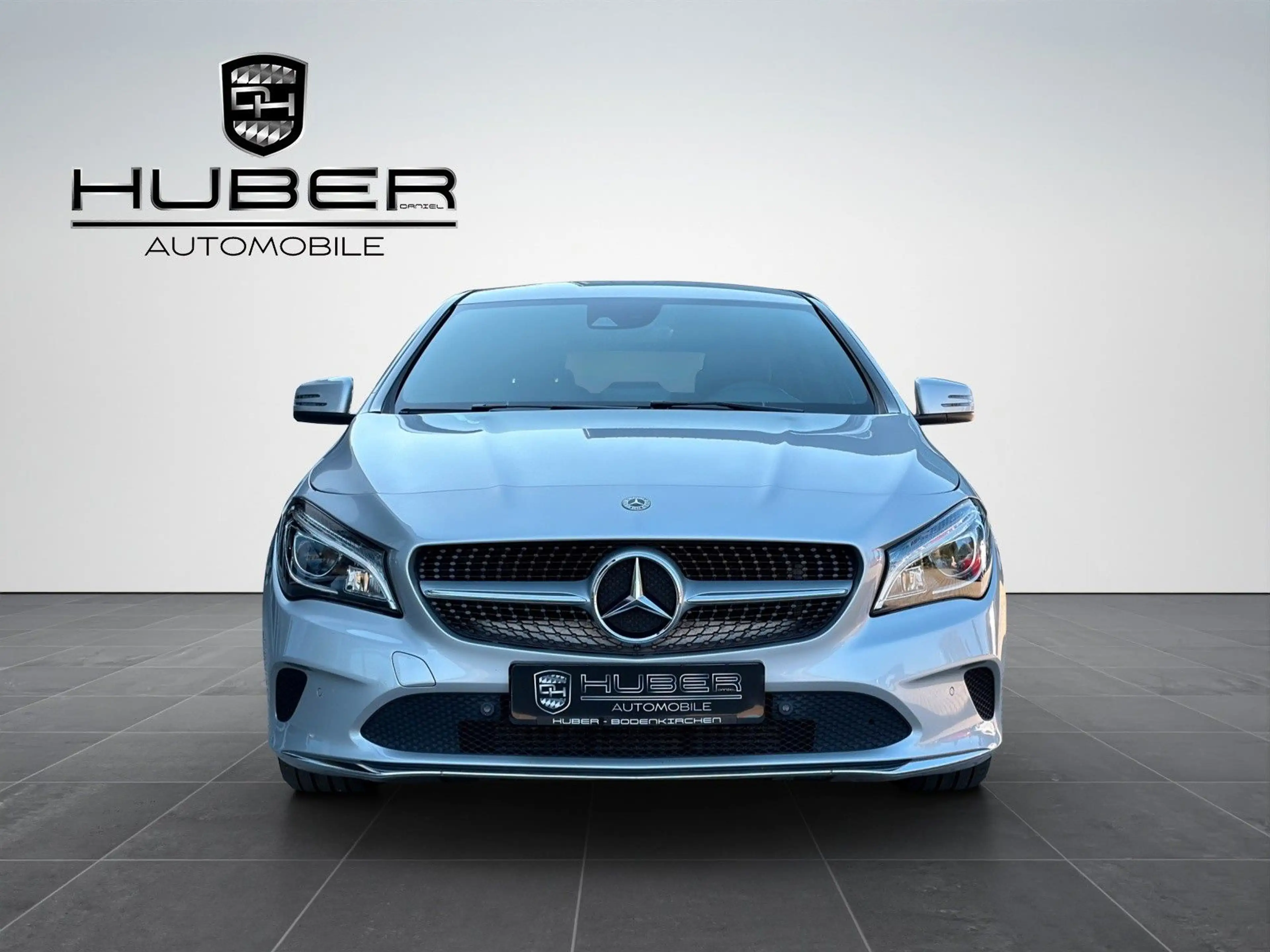 Mercedes-Benz CLA 220 4 Matic, Navi, AHK, Kamera, Leder — photo 8