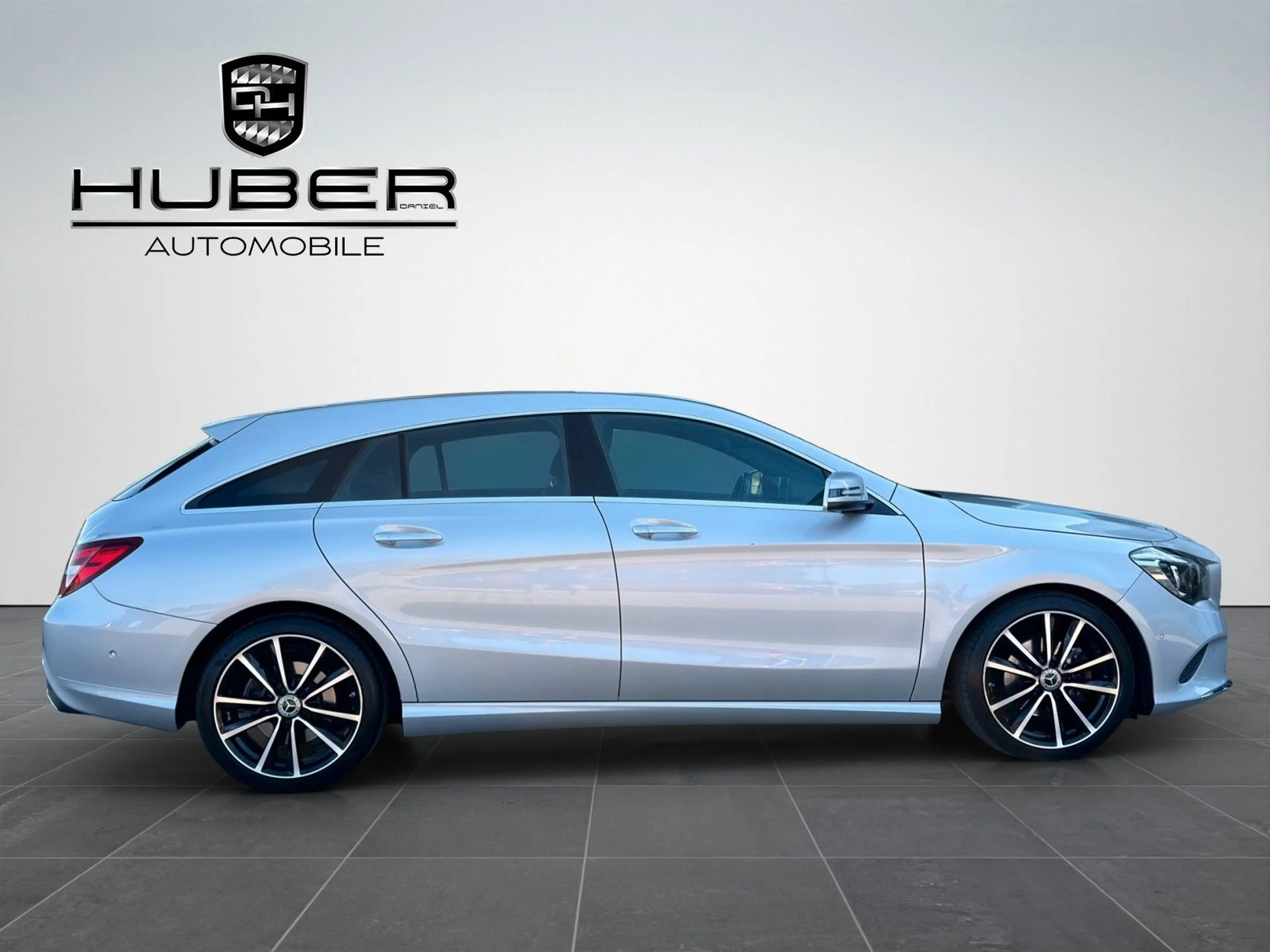Mercedes-Benz CLA 220 4 Matic, Navi, AHK, Kamera, Leder — photo 6