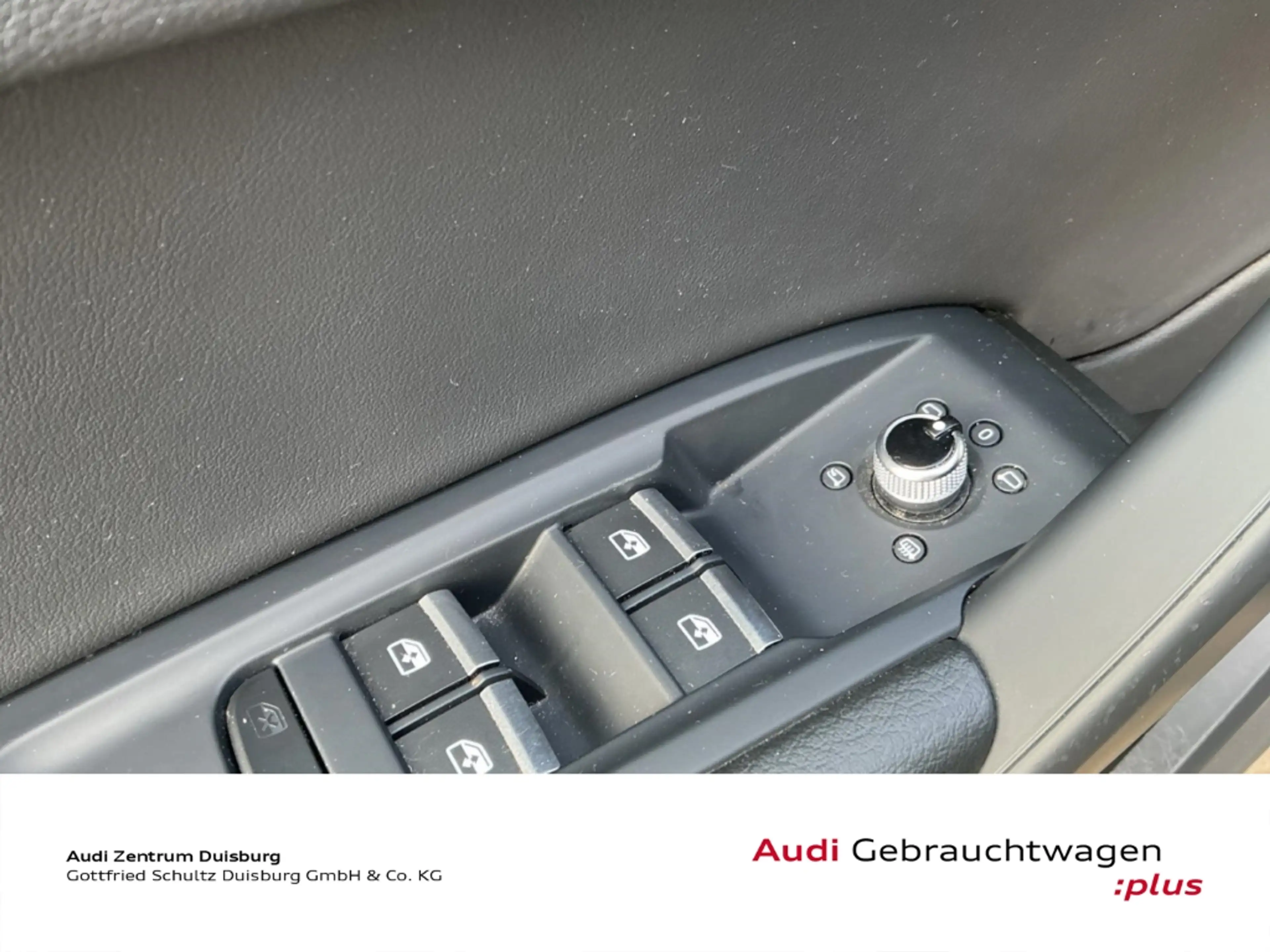 Audi Q5 45 TFSI quattro basis — photo 14