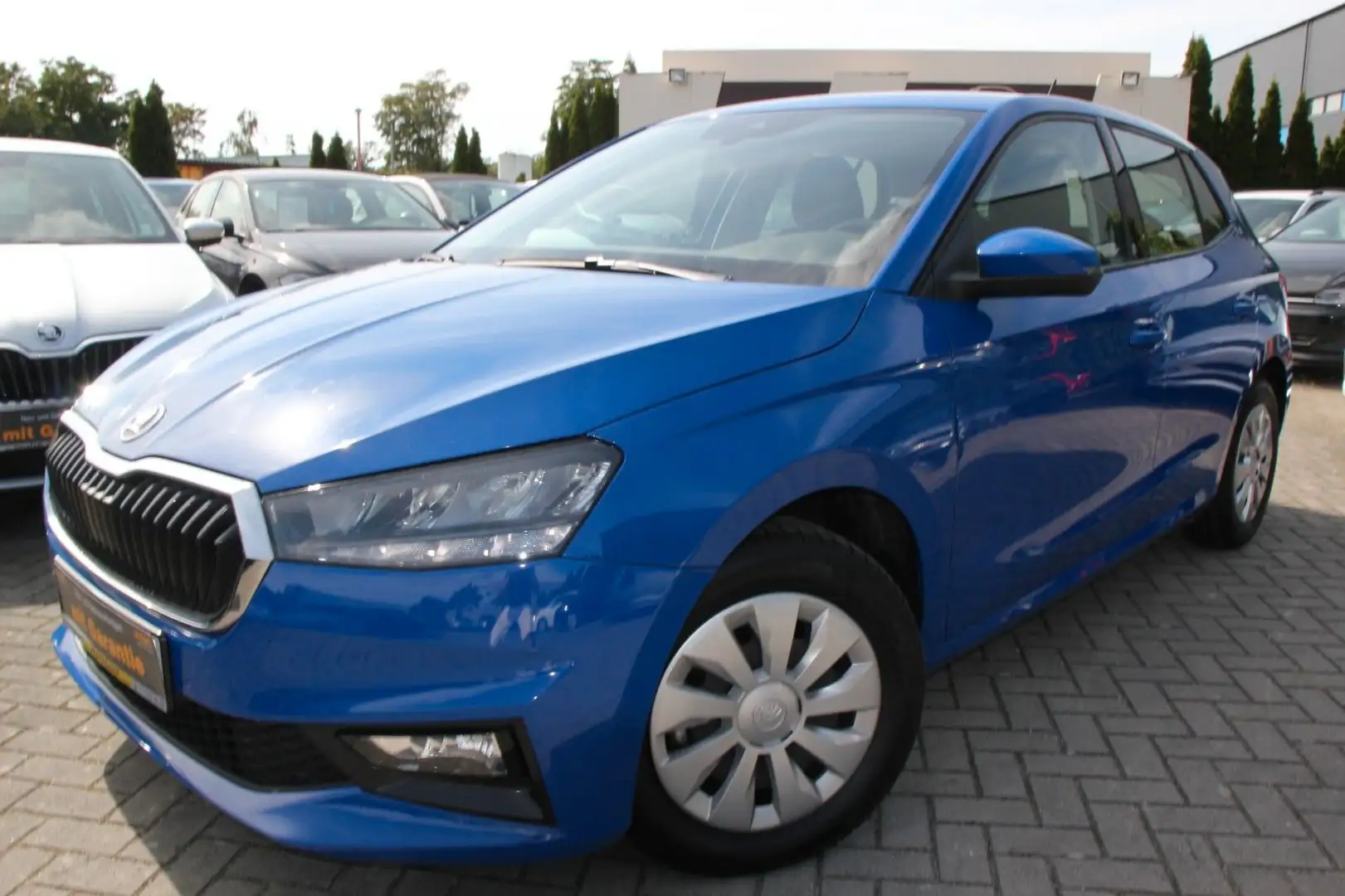 Skoda Fabia Ambition DSG Klima/CarPlay/Tempomat/PDC Bleu - 2