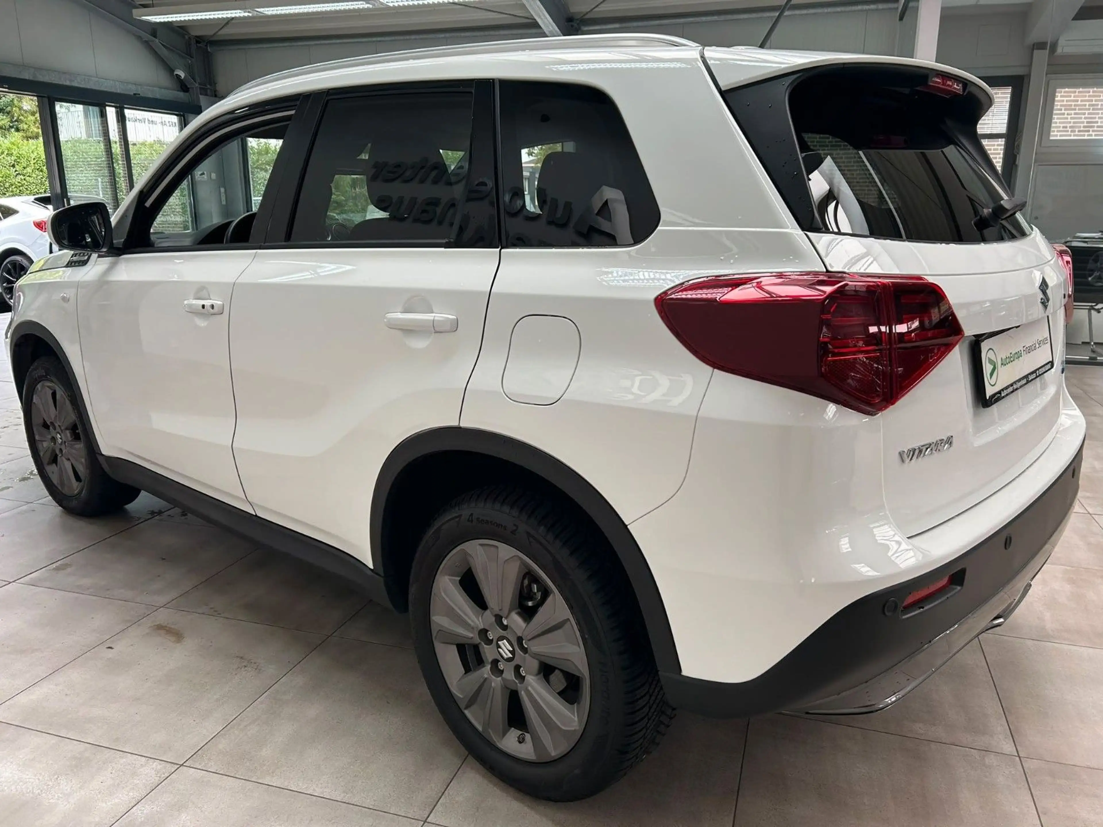 Suzuki Vitara 1.4 Mild-Hybrid 4x2 Navi Tempo Spur — photo 7