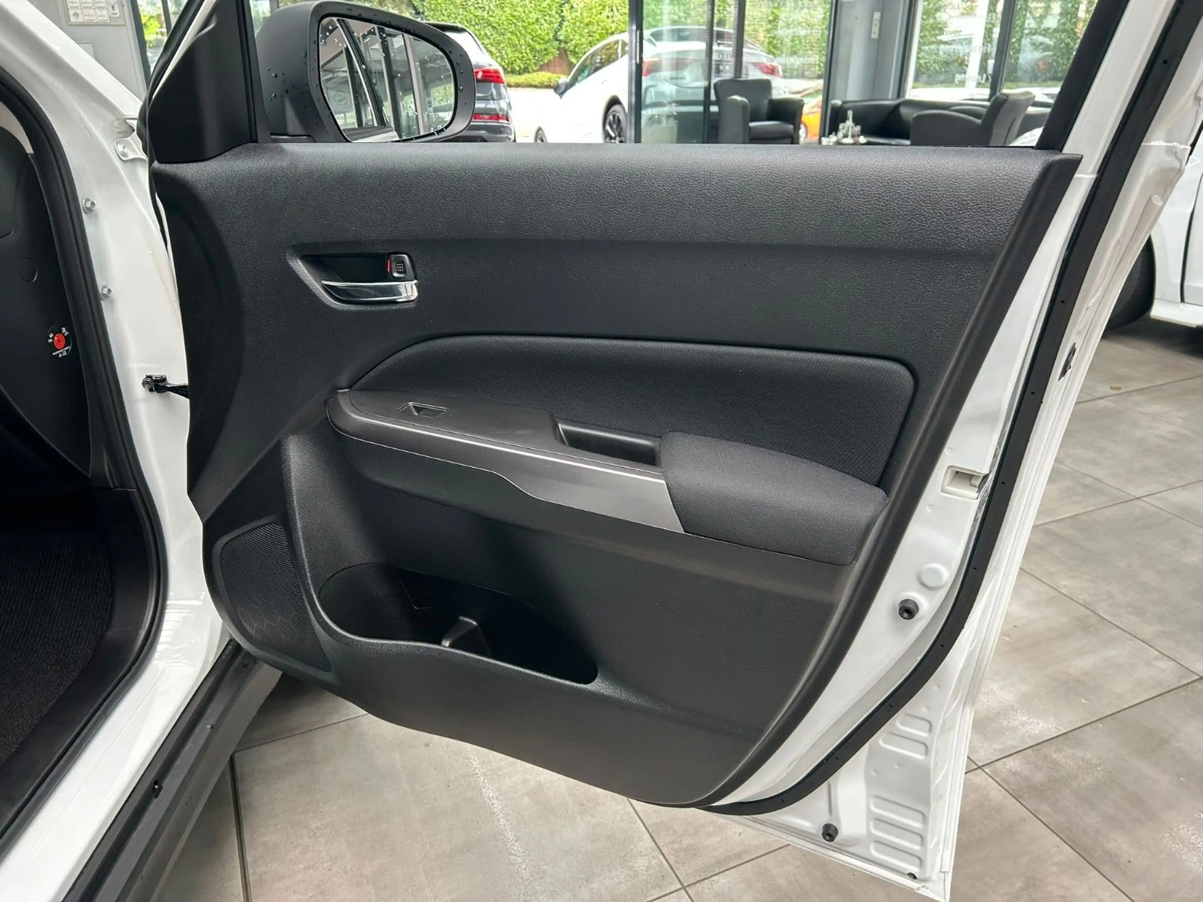 Suzuki Vitara 1.4 Mild-Hybrid 4x2 Navi Tempo Spur — photo 11