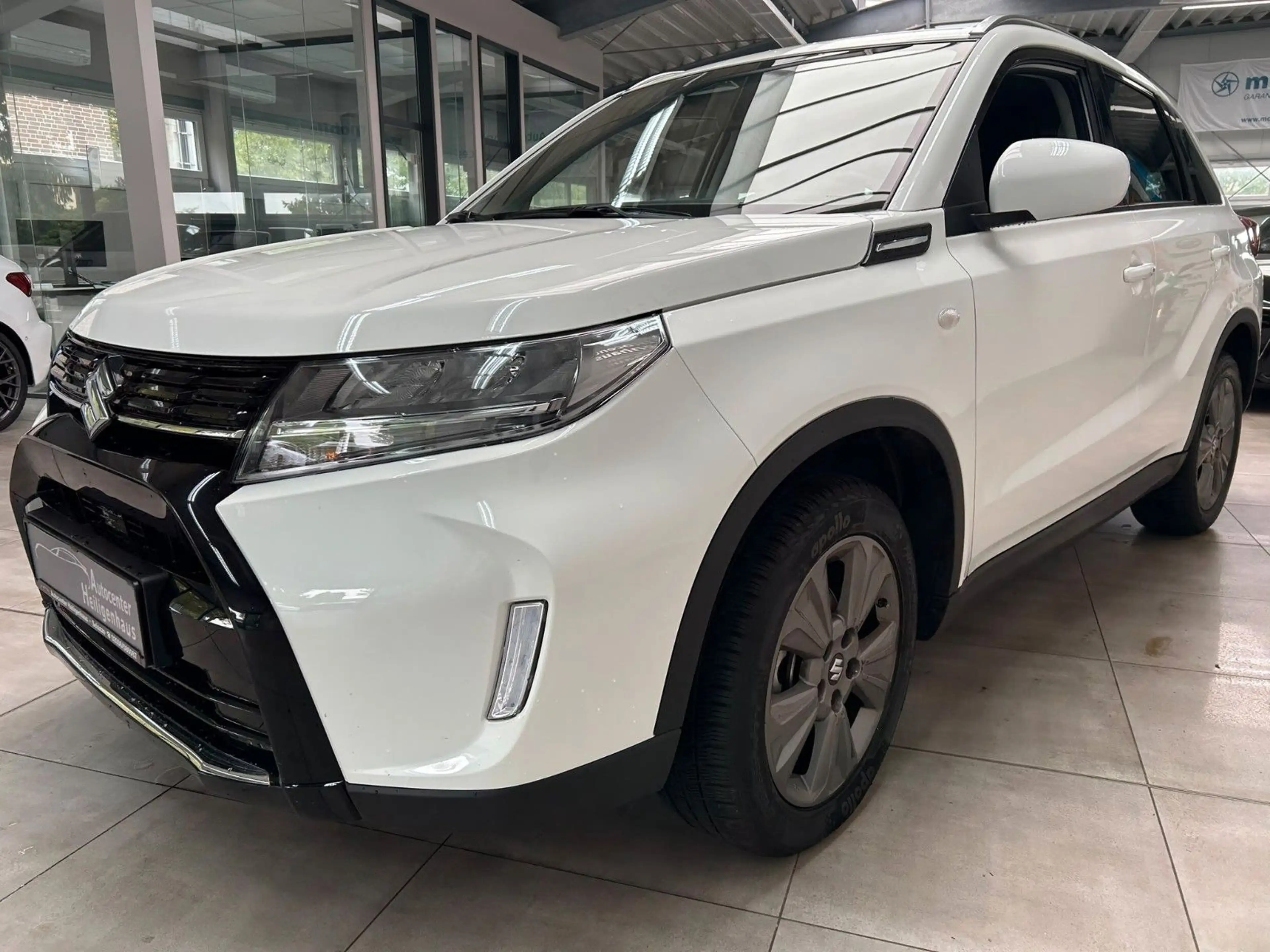 Suzuki Vitara 1.4 Mild-Hybrid 4x2 Navi Tempo Spur — photo 8