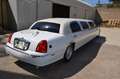 Lincoln Town Car Wit - thumbnail 3