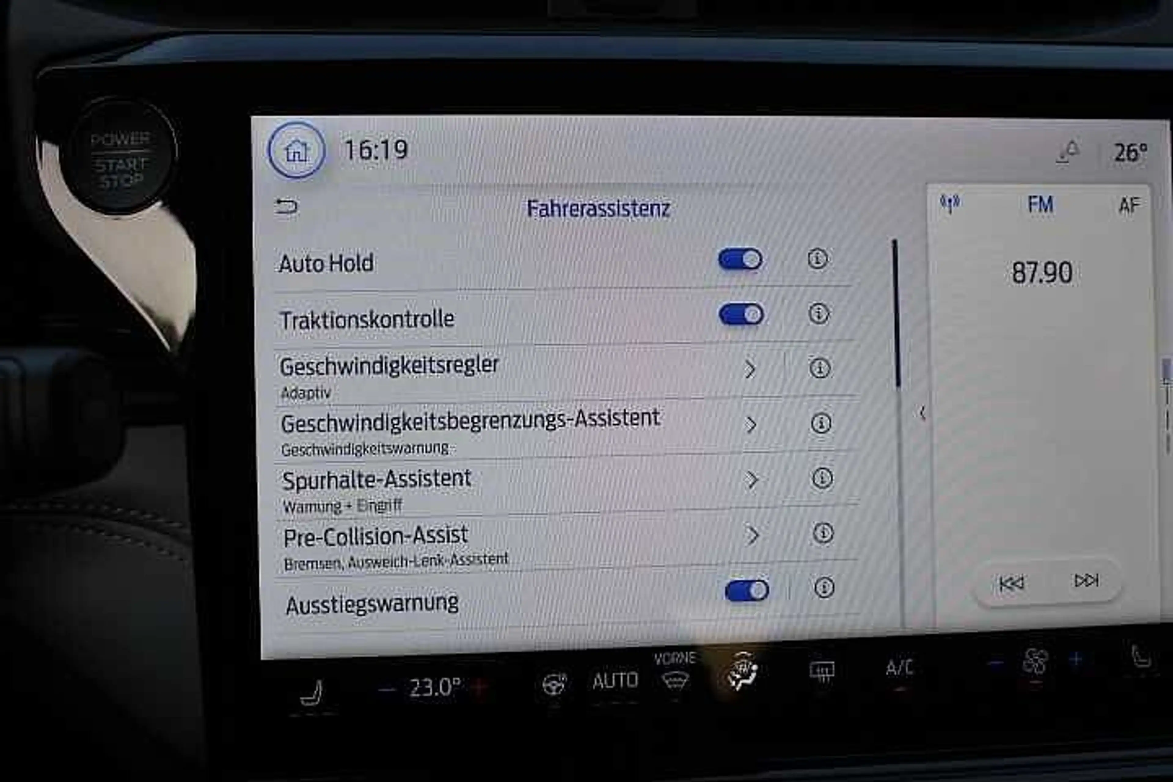 Ford Puma Gen-E Puma Gen E Premium  43 kWh — photo 21