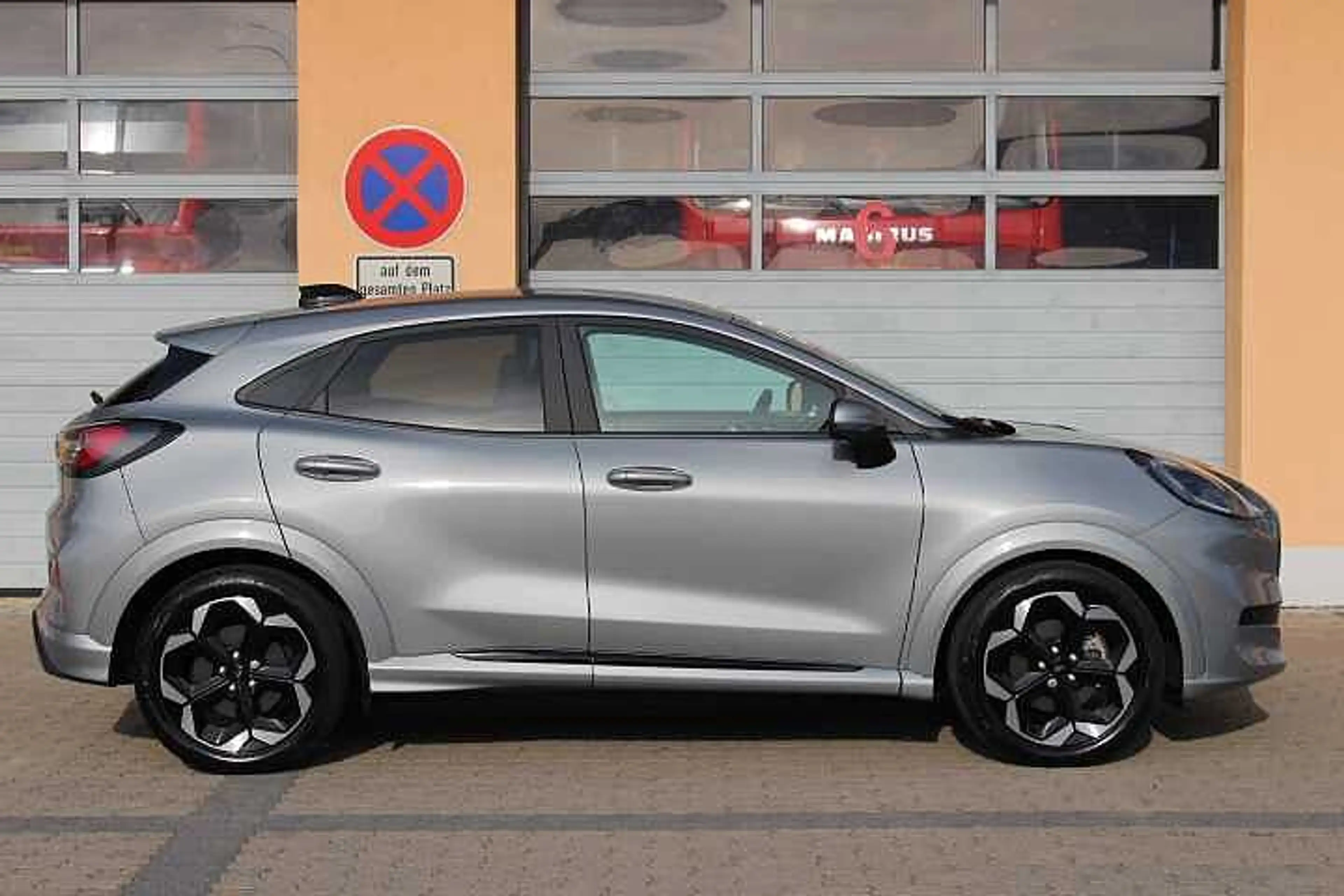 Ford Puma Gen-E Puma Gen E Premium  43 kWh — photo 25