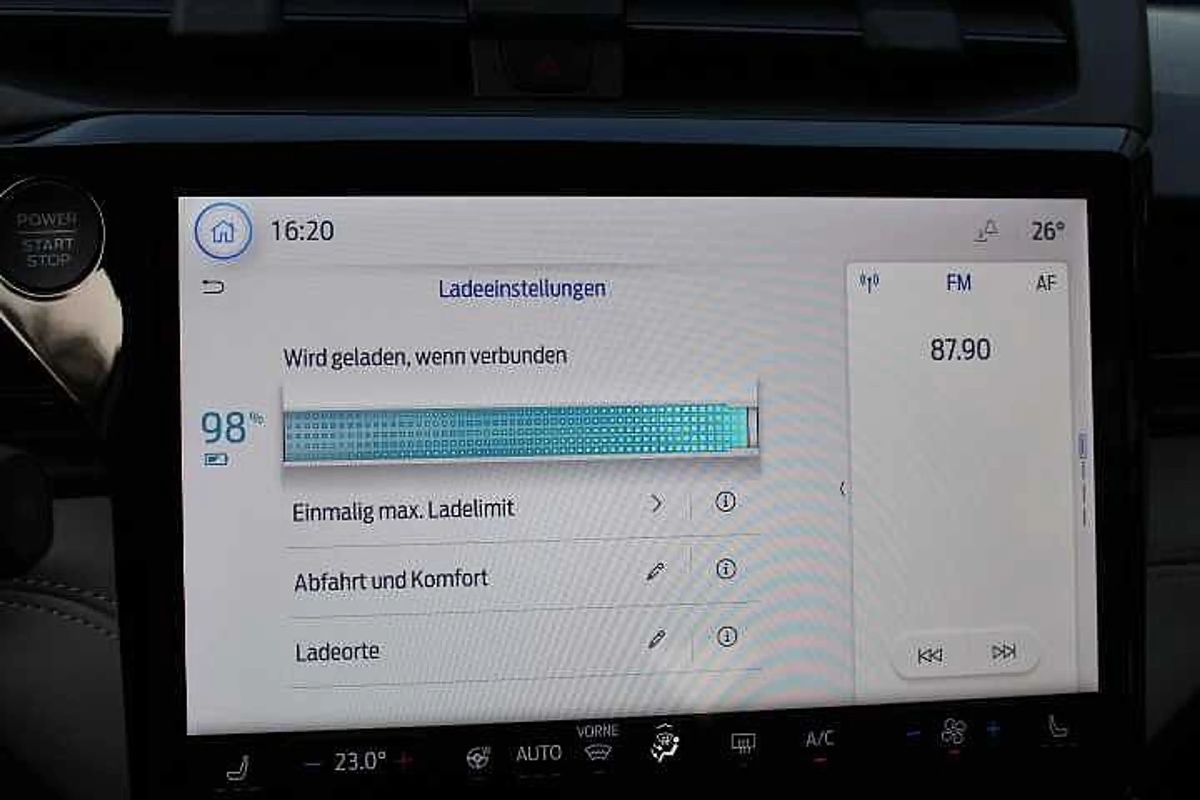 Ford Puma Gen-E Puma Gen E Premium  43 kWh — photo 23