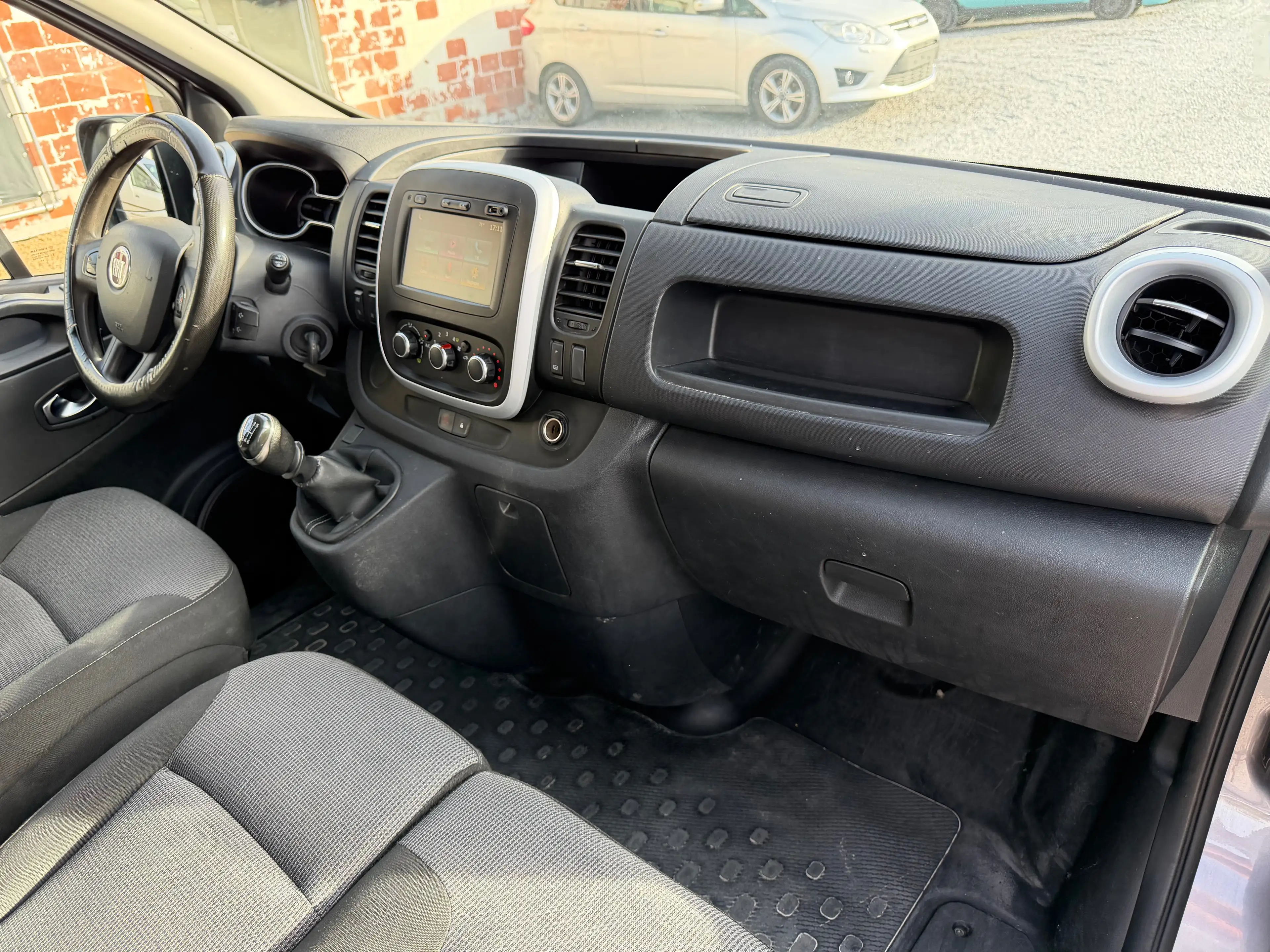Fiat Talento 2.0 Multijet L2H1 - Utilitaire - 3 Places - Airco - Caméra - Navigation — photo 9