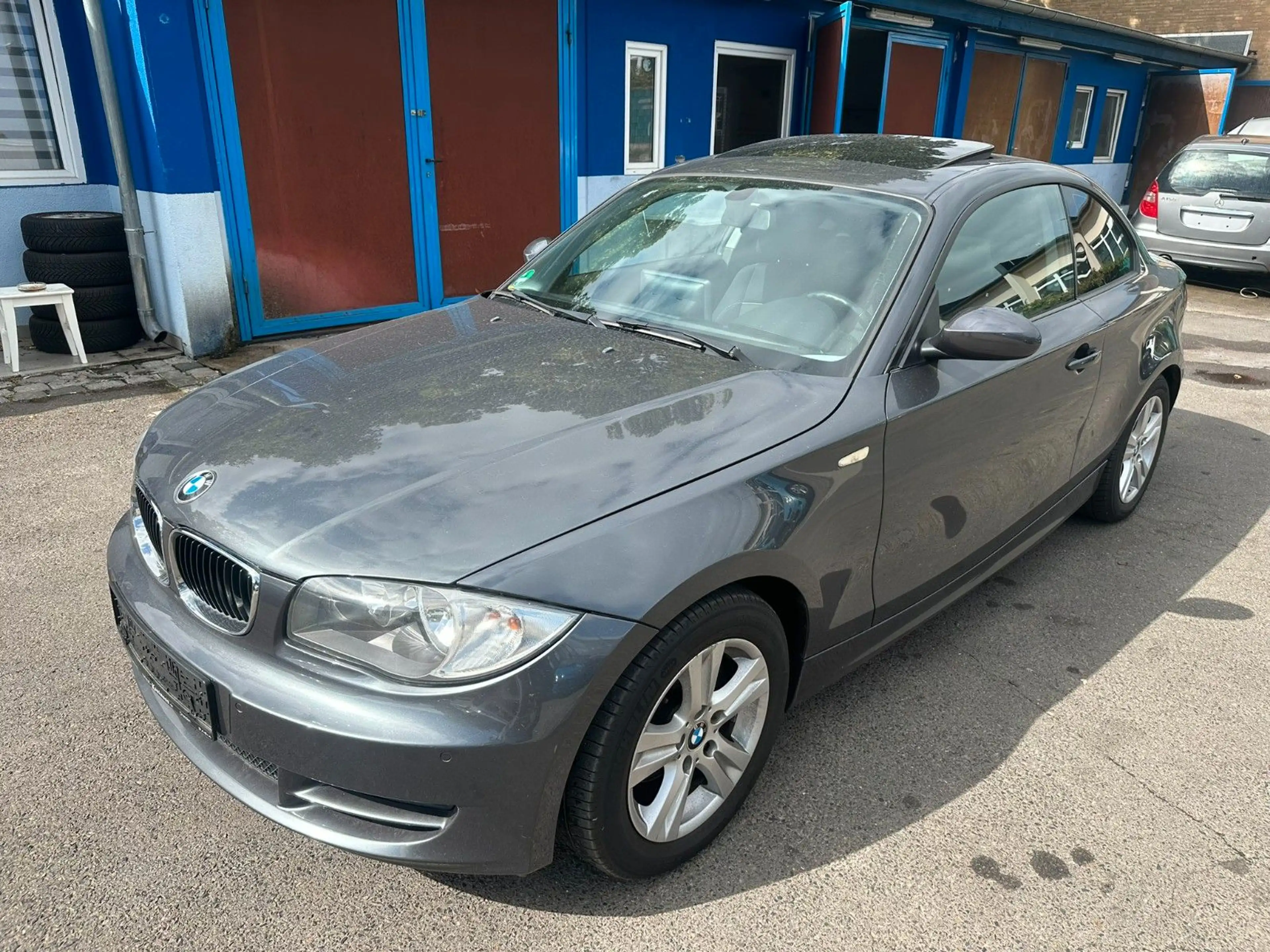BMW 120 d Coupe*Automatik*Navi*R-Cam*Klima*PDC*Top*