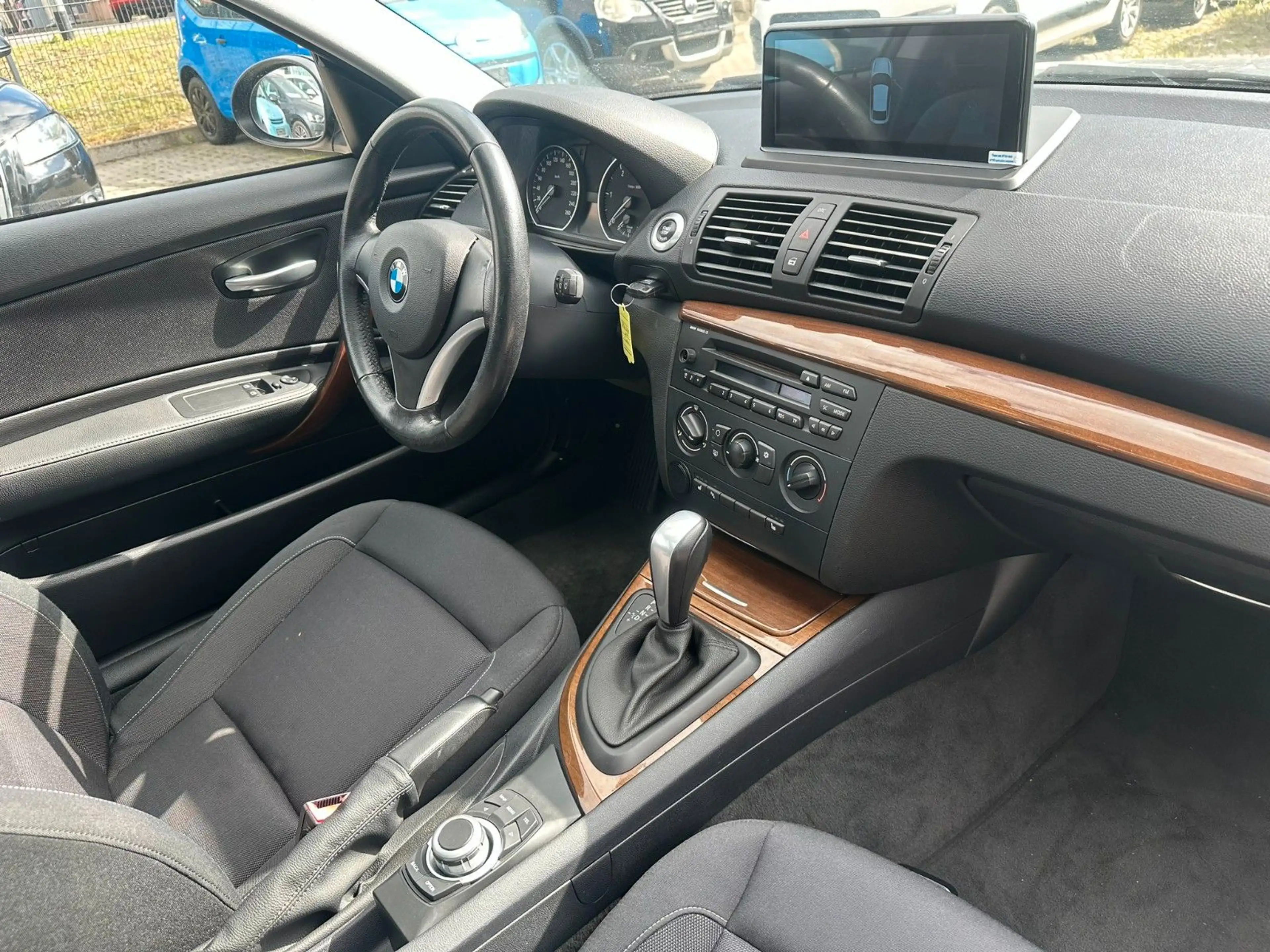 BMW 120 d Coupe*Automatik*Navi*R-Cam*Klima*PDC*Top* — photo 7