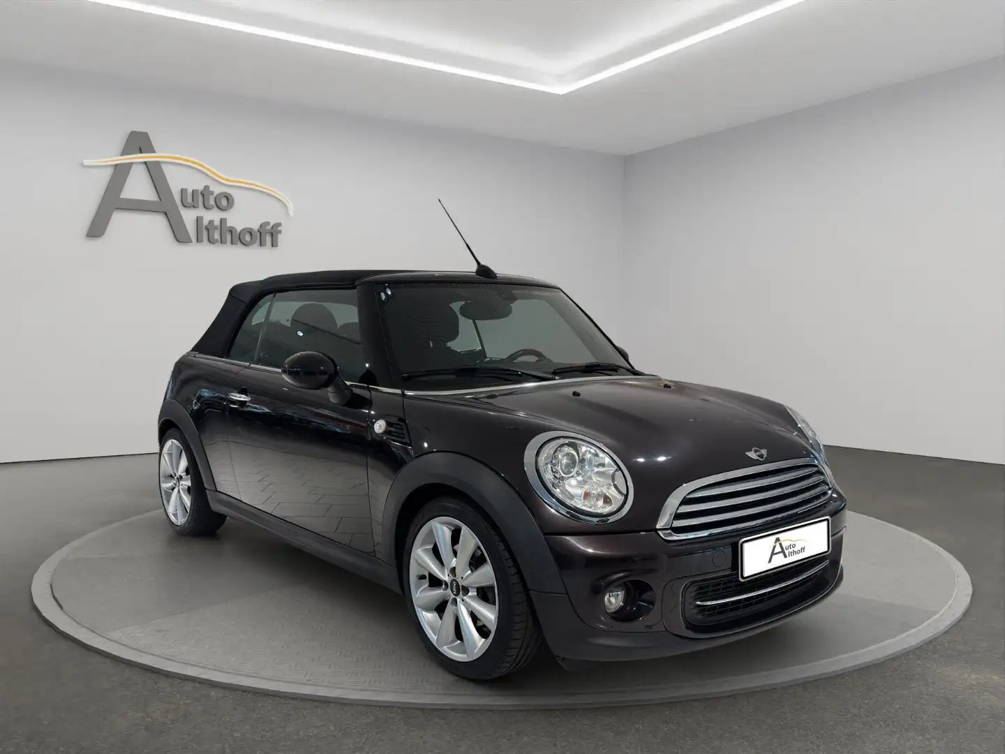 MINI Cooper Cabrio Aut. 3.HD PDC TEMP NAV XENON BT Bruin - 1