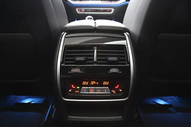 BMW X5 xDrive45e M-SPORT*SHADOW-LINE*LASER*PANORAMA*AHK Ansicht 22