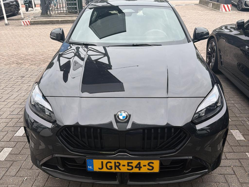 BMW 120 1-serie M-Sport Pro | Panorama | 18" — photo 3