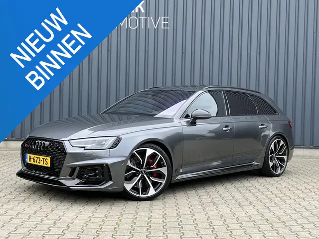 Audi RS4