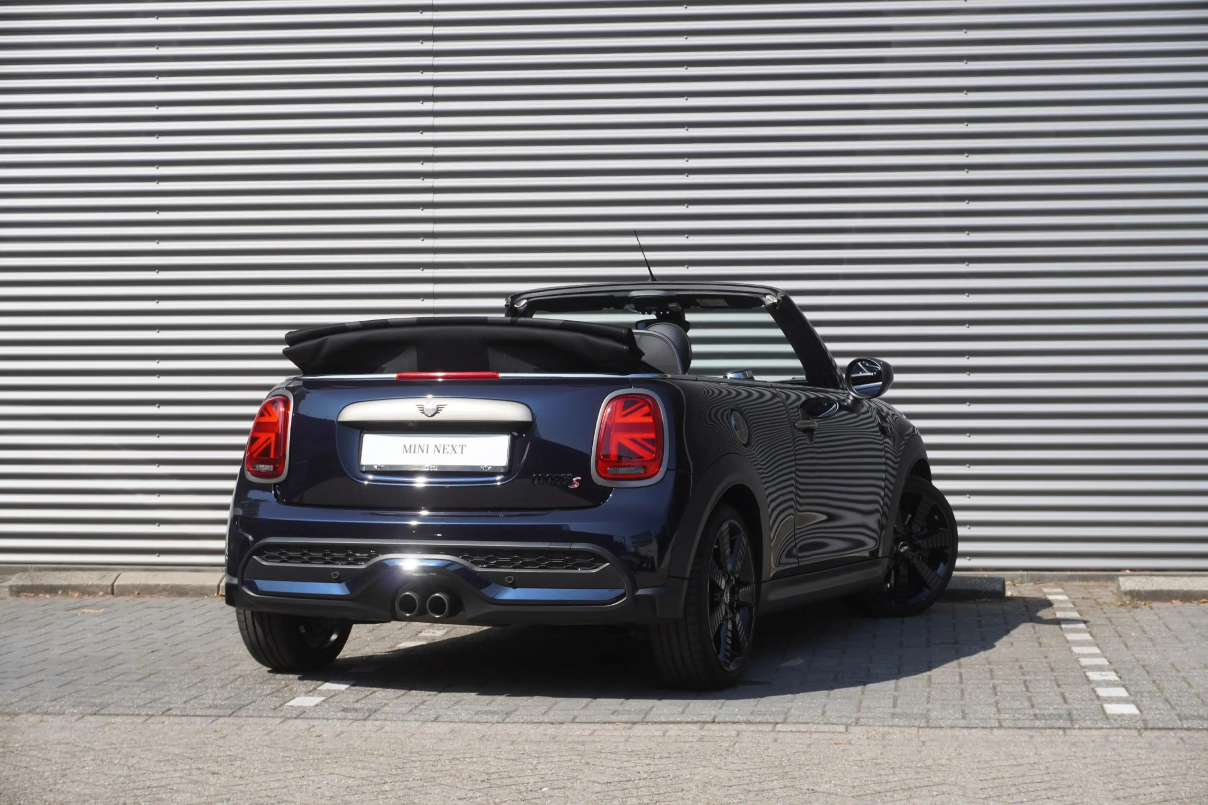 MINI Cooper S Cabrio | Resolute Edition | Stuurwielrand verwarmd | Harm — photo 2