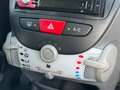 Toyota Aygo 1.0-12V Dynamic! Nieuwe APK! Airco l Camera l Elek Rood - thumbnail 22