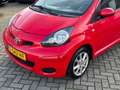 Toyota Aygo 1.0-12V Dynamic! Nieuwe APK! Airco l Camera l Elek Rood - thumbnail 33
