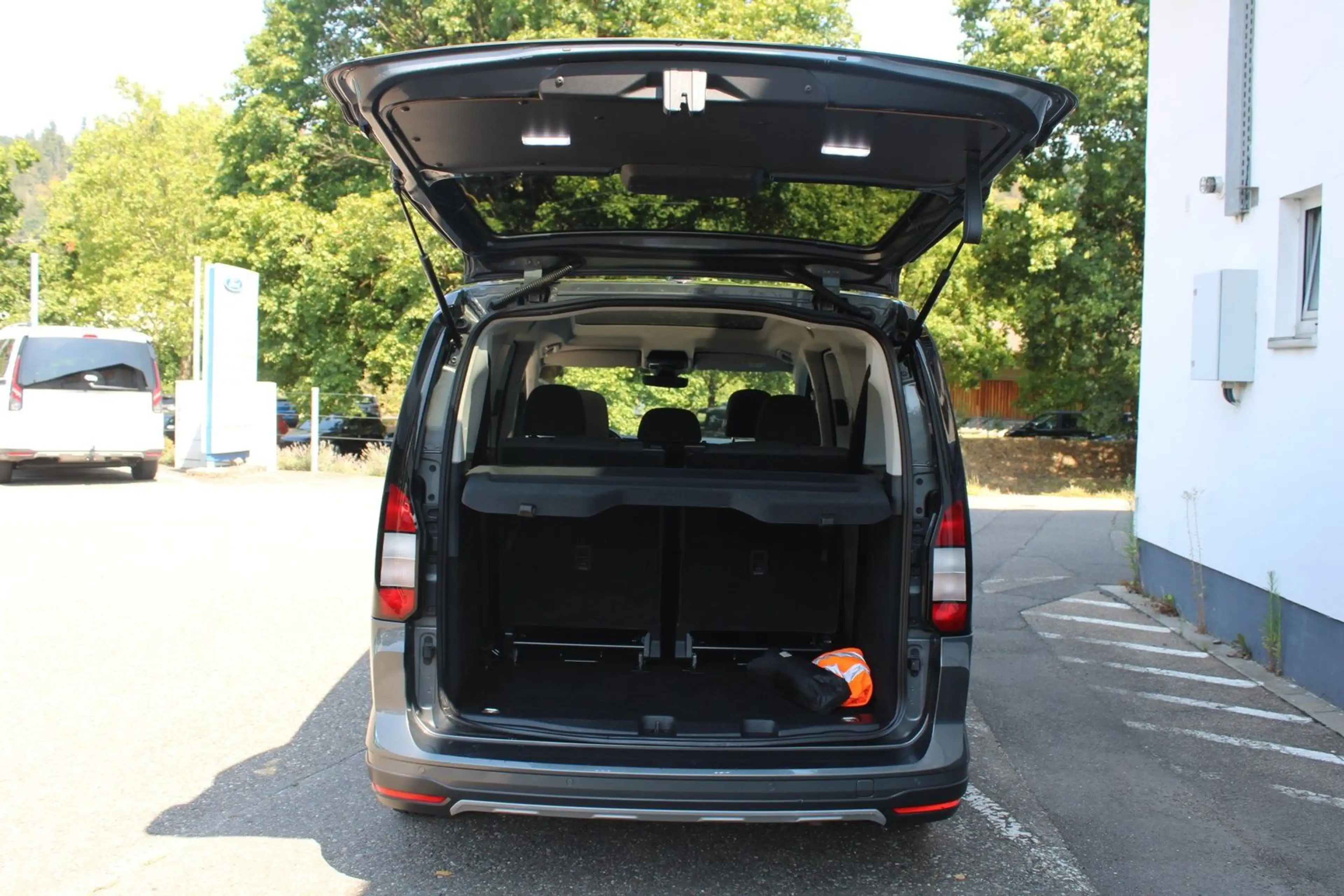 Ford Tourneo Connect Active L2 - 7 Sitze (Grand Tourn — photo 19