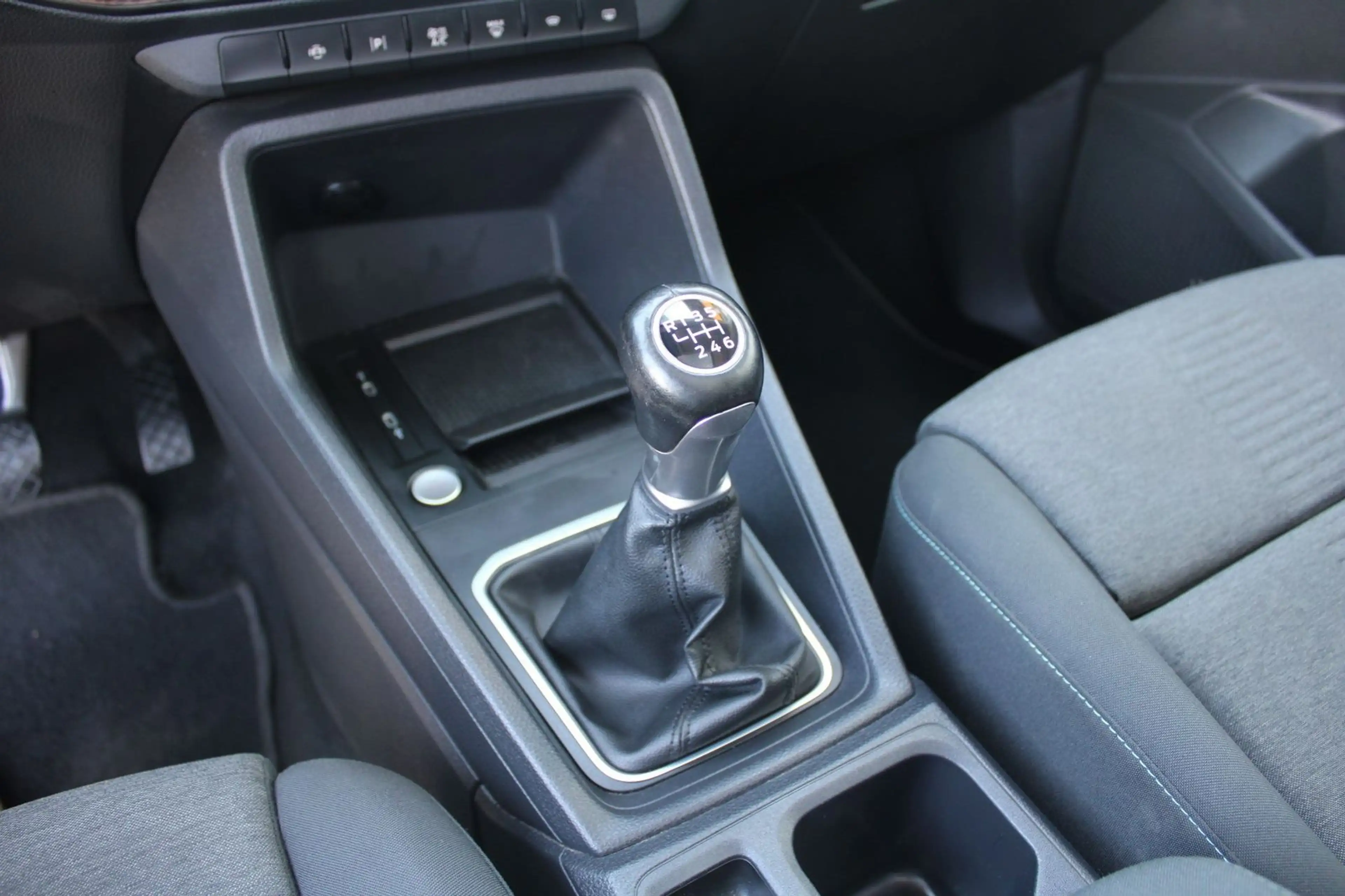 Ford Tourneo Connect Active L2 - 7 Sitze (Grand Tourn — photo 12