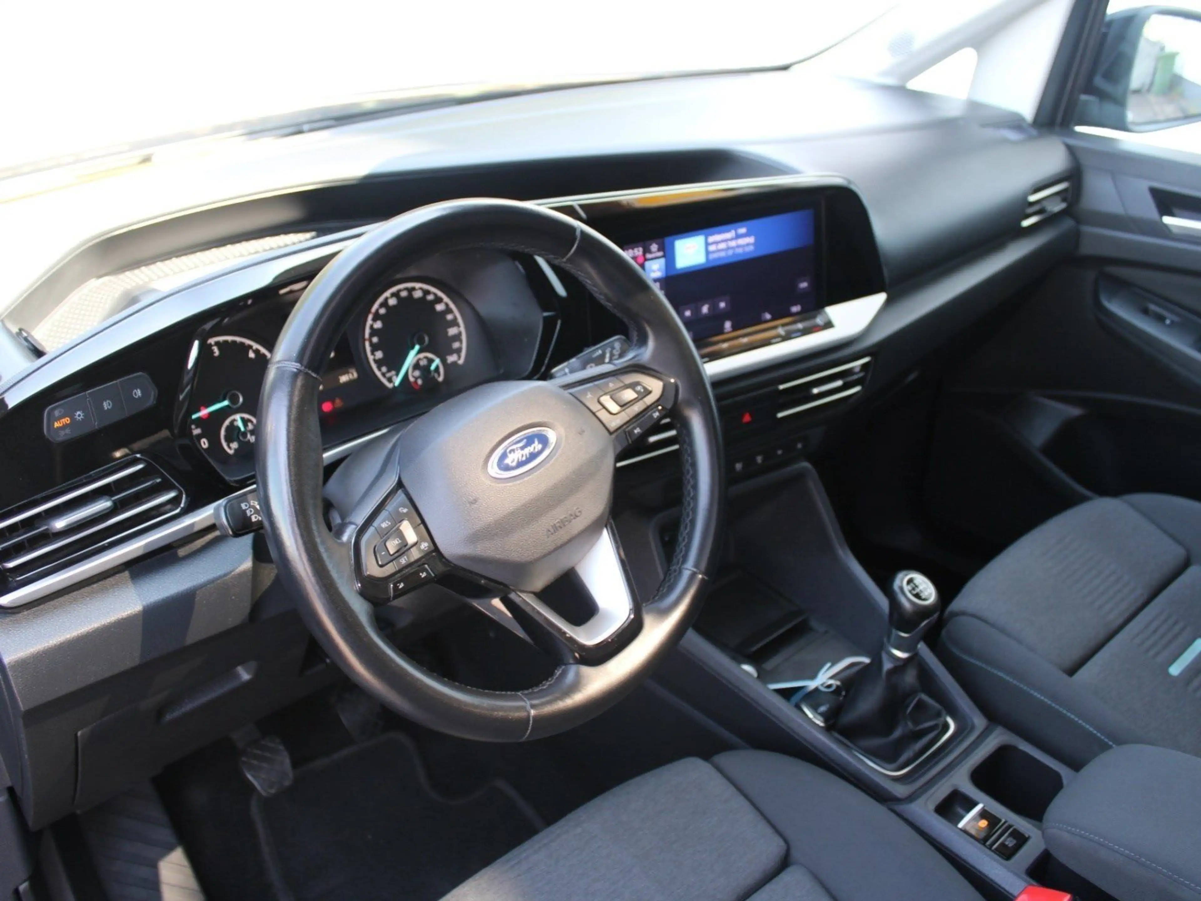Ford Tourneo Connect Active L2 - 7 Sitze (Grand Tourn — photo 6