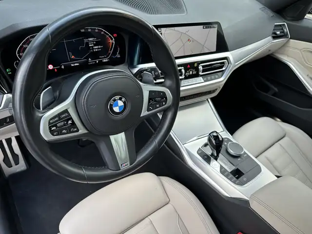 BMW M view 8