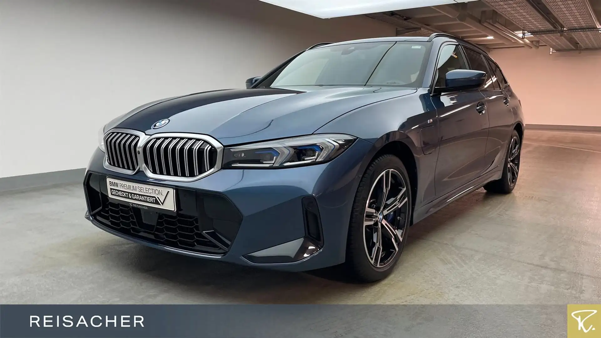 BMW 330 e Tou M-Sport,Pano,AHK,ACC,PA+,LCProf,SSV Blau - 1