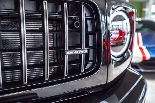 Mercedes-Benz G 63 Amg view 11