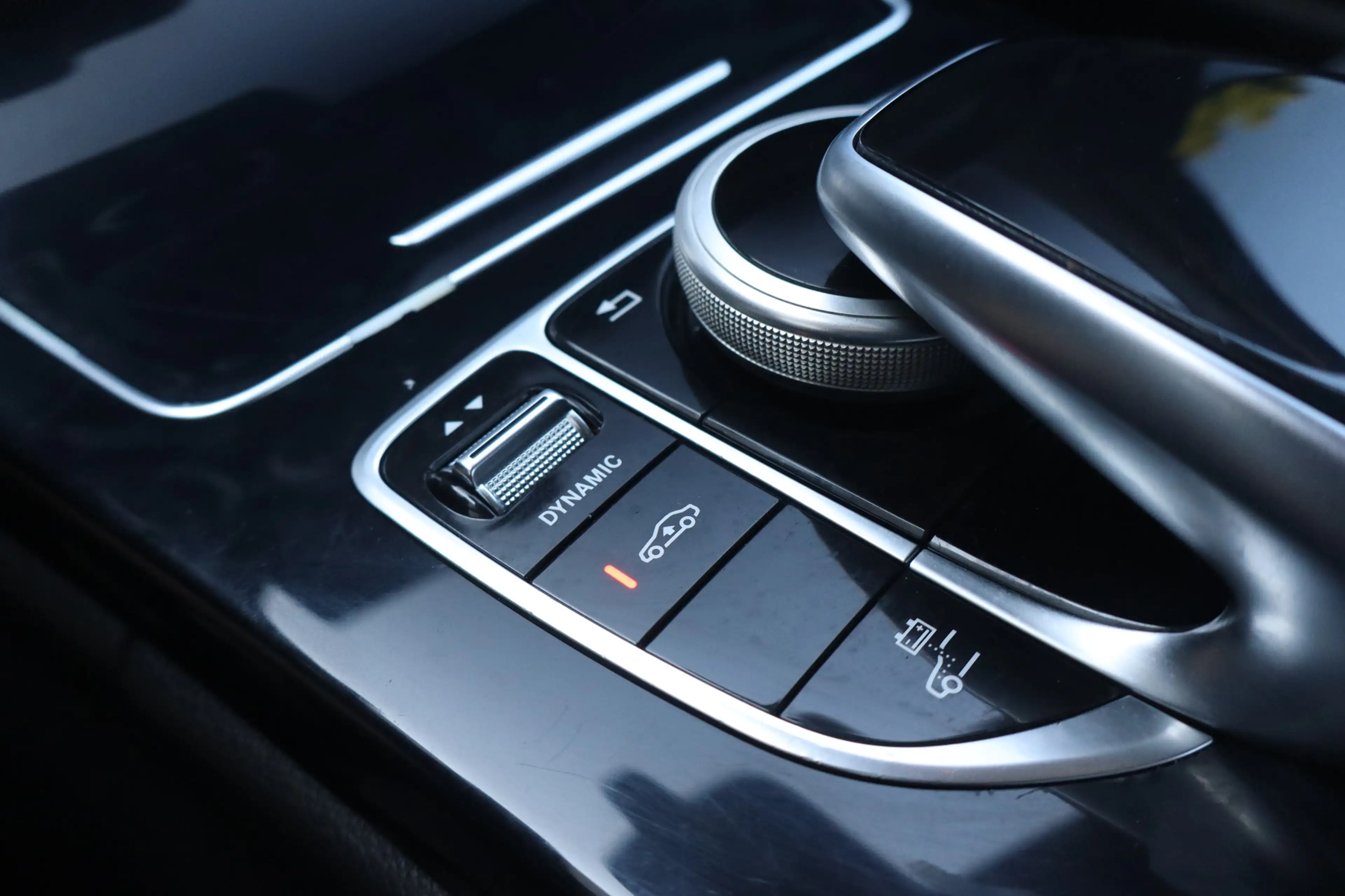 Mercedes-Benz C 350 e Lease Edition Adap.cruise I Camera I Sfeerverlic — photo 15