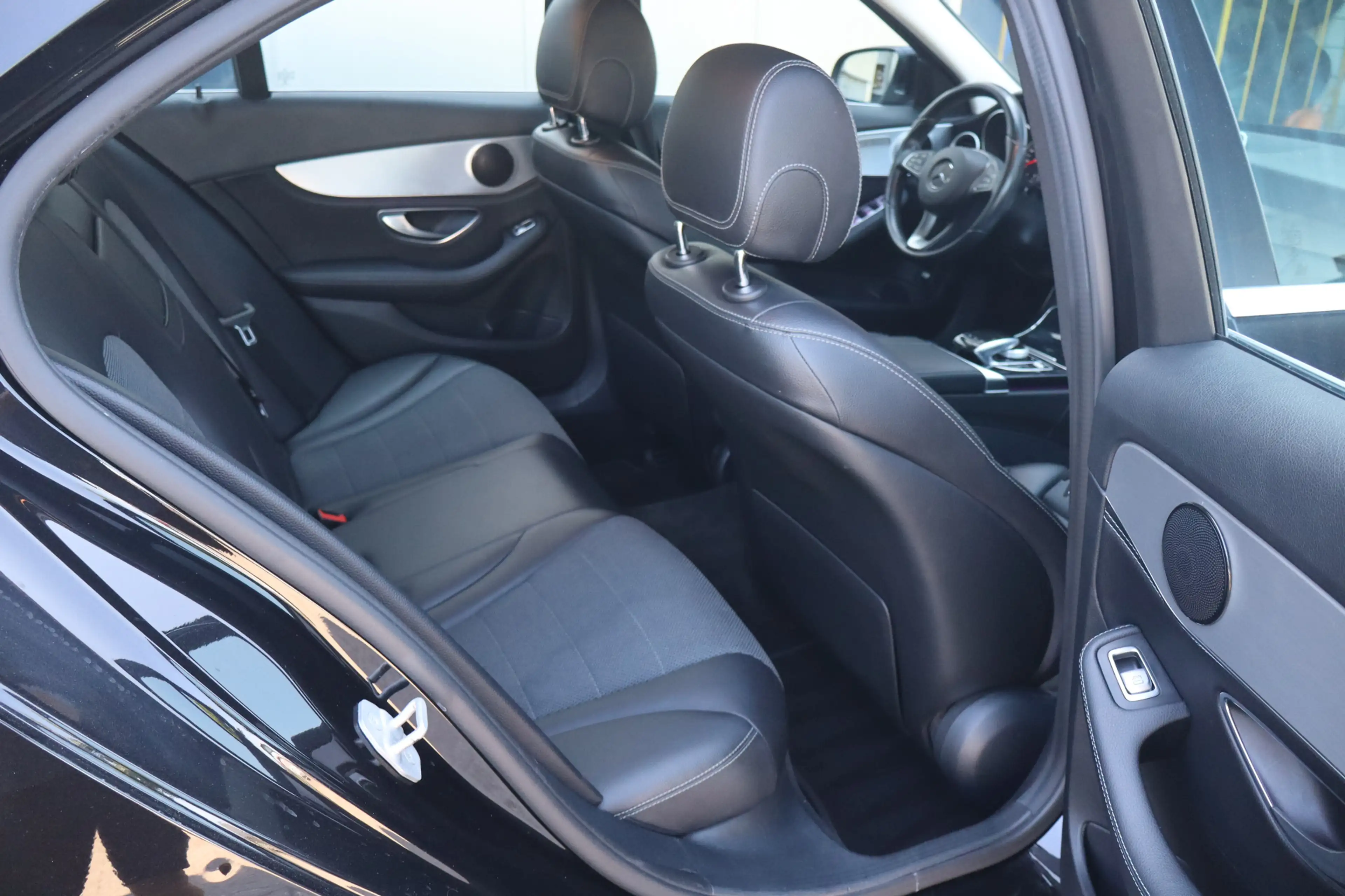 Mercedes-Benz C 350 e Lease Edition Adap.cruise I Camera I Sfeerverlic — photo 34