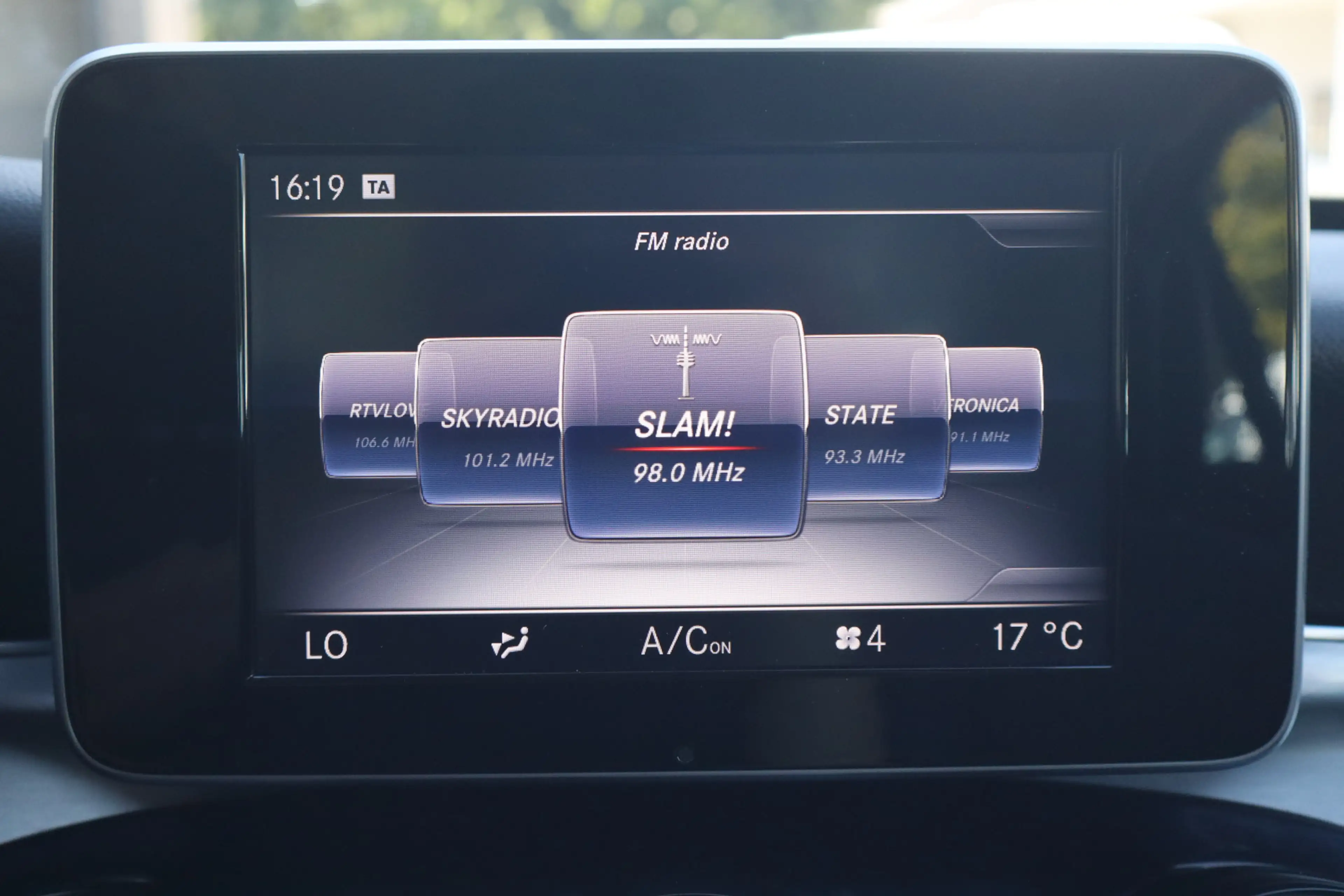 Mercedes-Benz C 350 e Lease Edition Adap.cruise I Camera I Sfeerverlic — photo 9