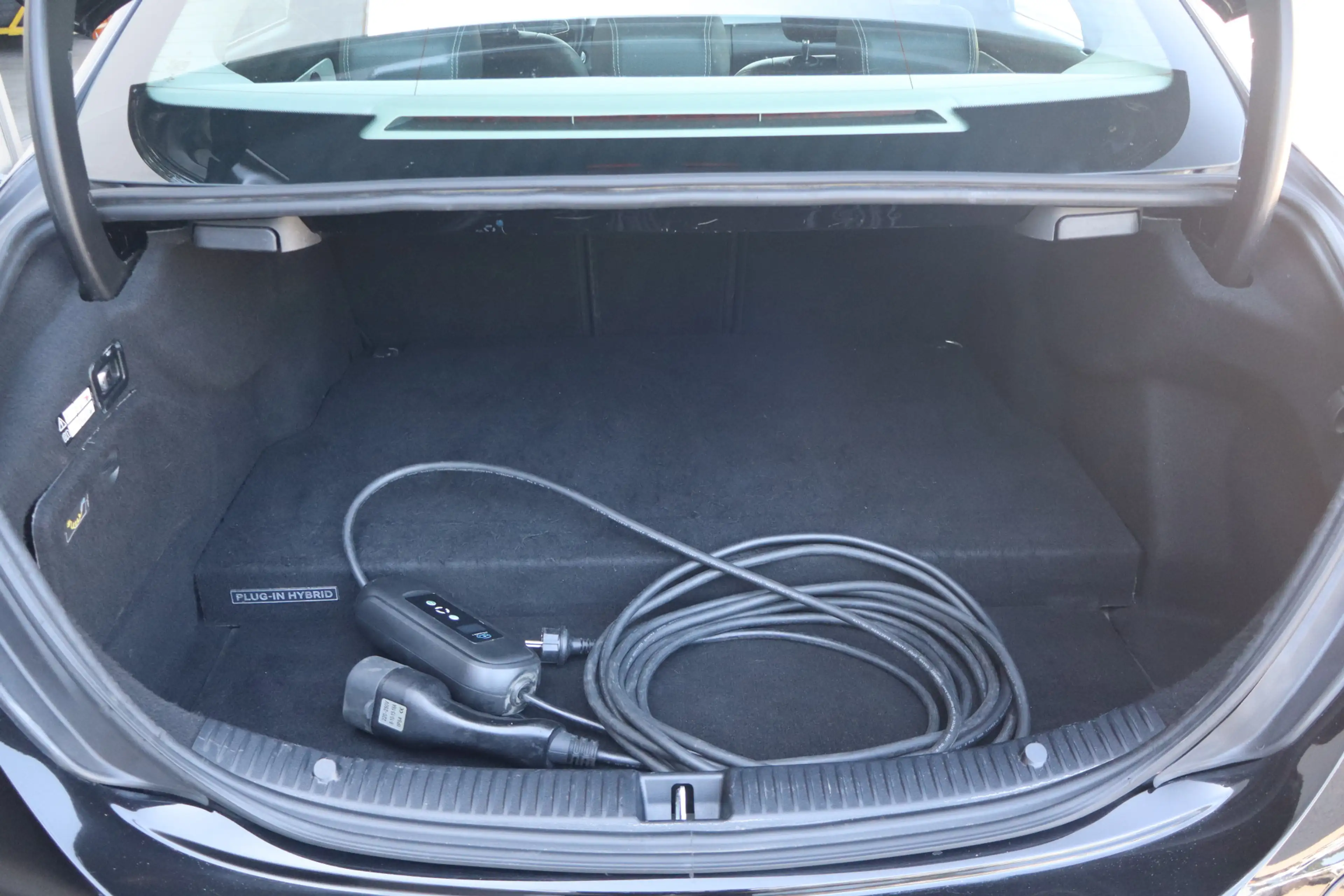 Mercedes-Benz C 350 e Lease Edition Adap.cruise I Camera I Sfeerverlic — photo 18