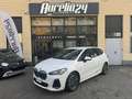 BMW 220 Serie 2 Active Tourer 220i mhev 48V MSPORT Wit - thumbnail 2
