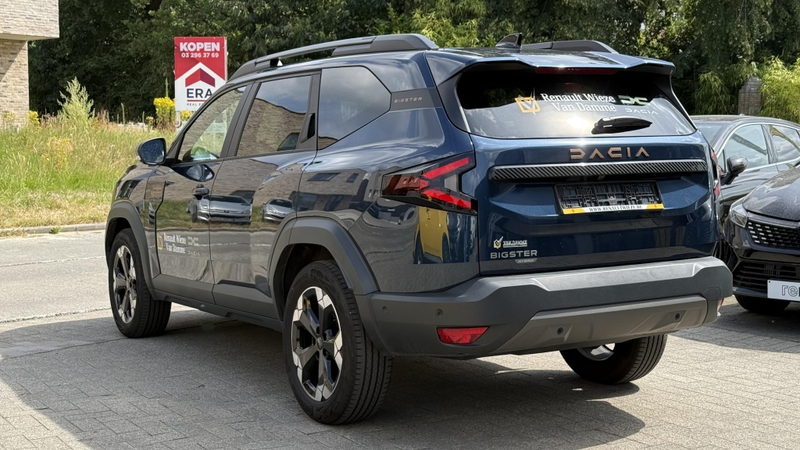 Dacia Bigster Hybrid 155 Extreme — photo 3