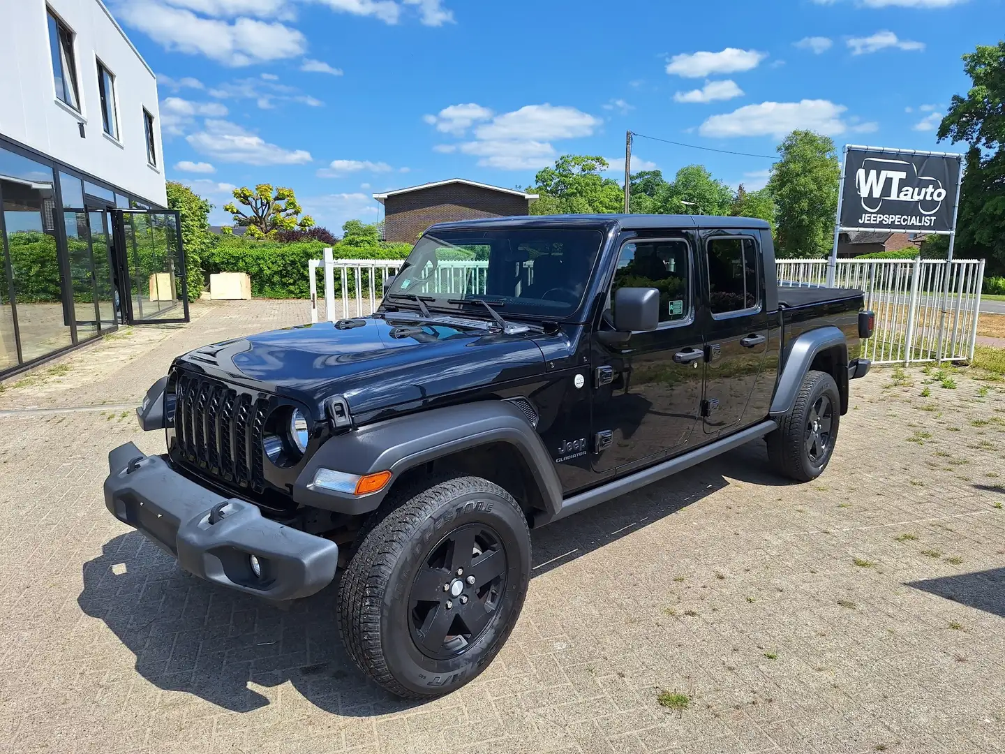 Jeep Gladiator 3.6 v6 18000km!! Fekete - 1