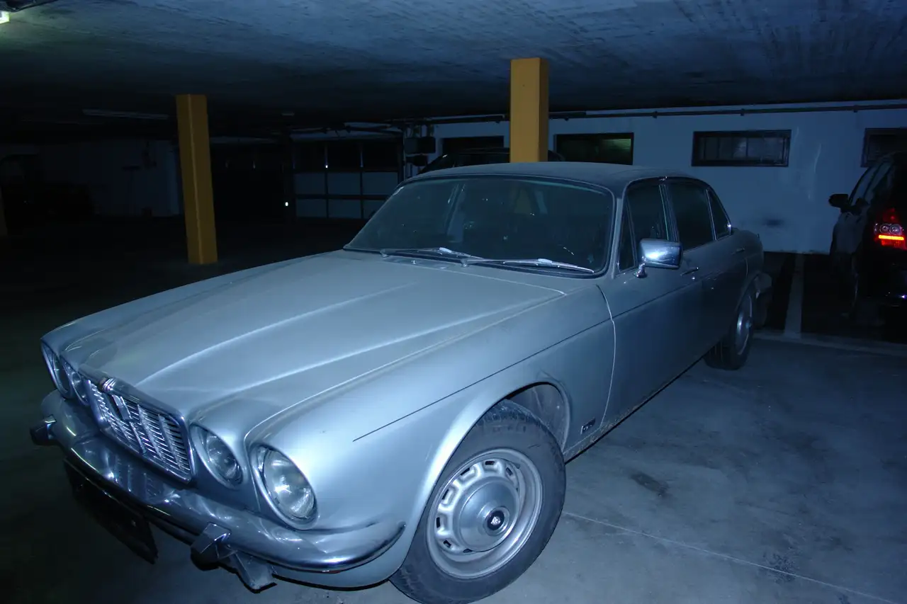 Jaguar XJ12 6,0 Aut., foto 3