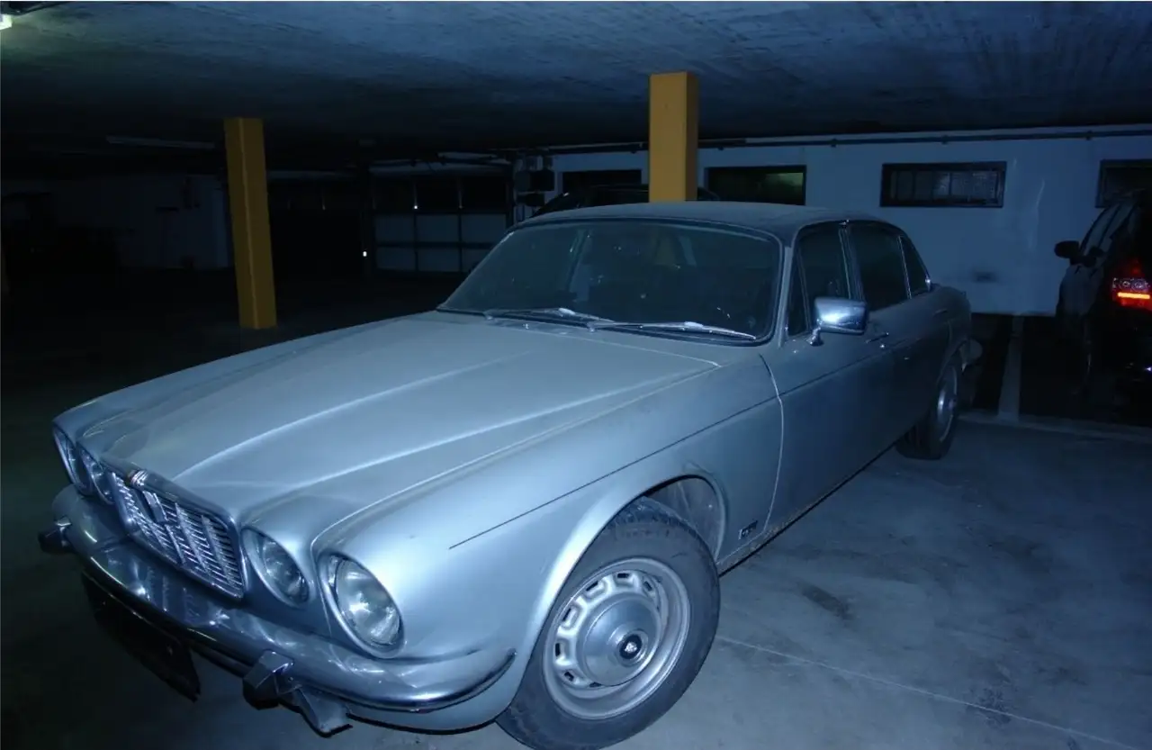 Jaguar XJ12 6,0 Aut., foto 8