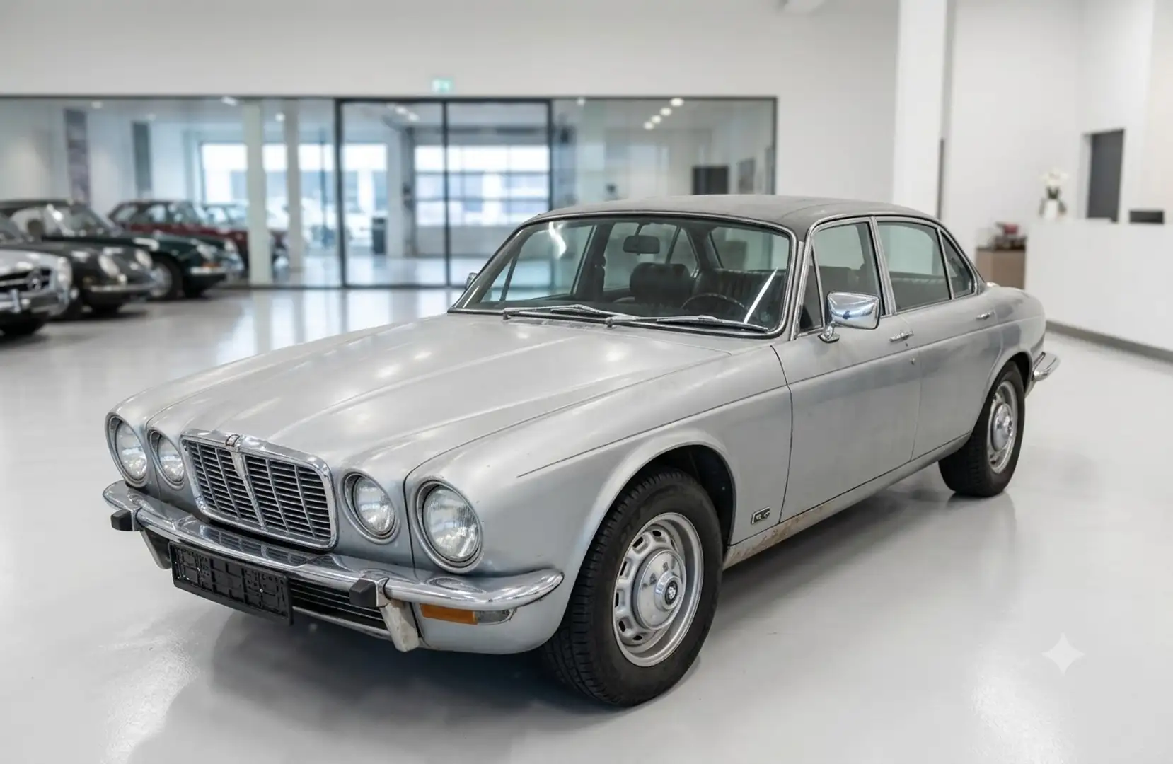 Jaguar XJ12 6,0 Aut. - 1