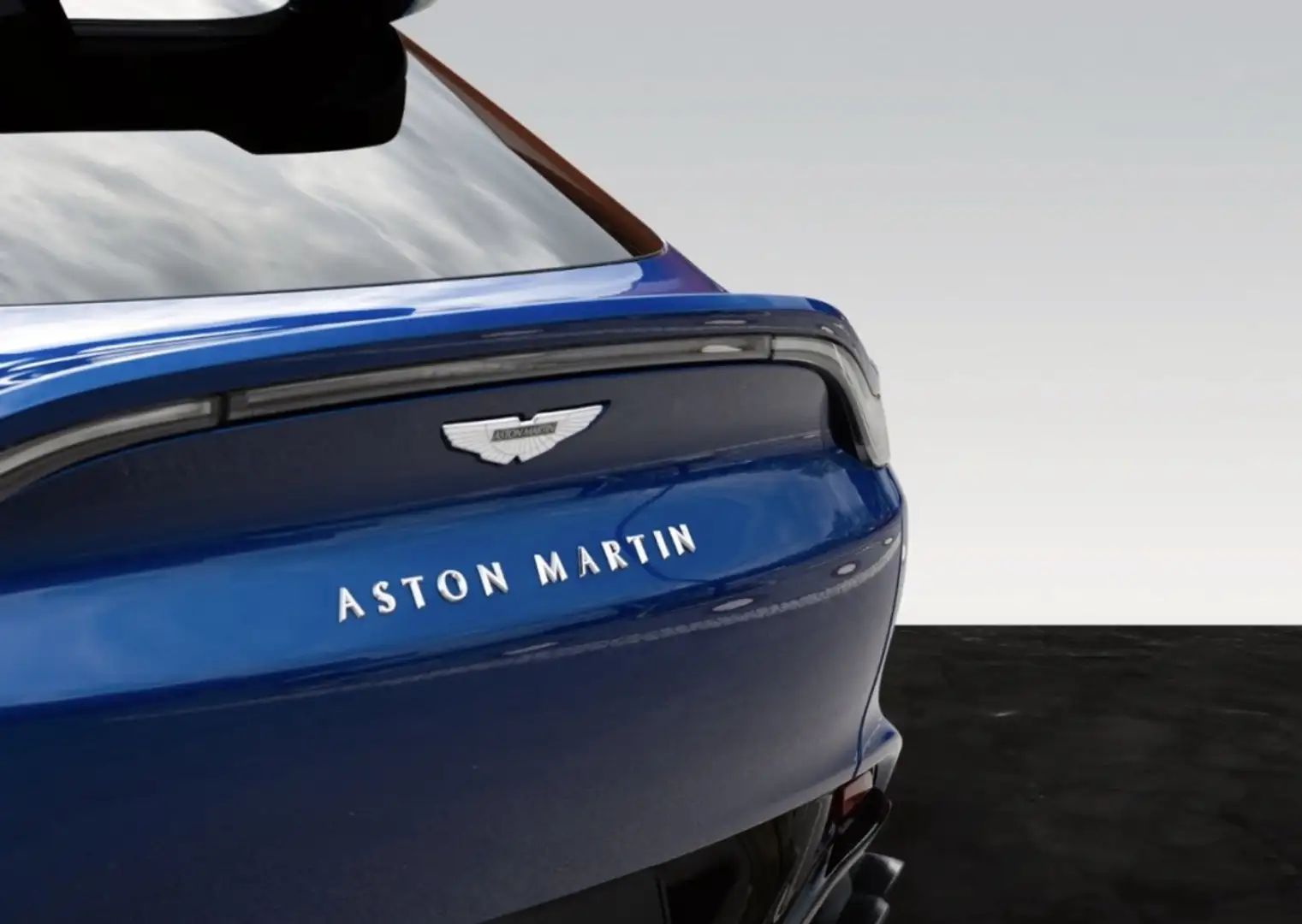 Aston Martin DBX Todoterreno Automático de 5 Puertas Синій - 2