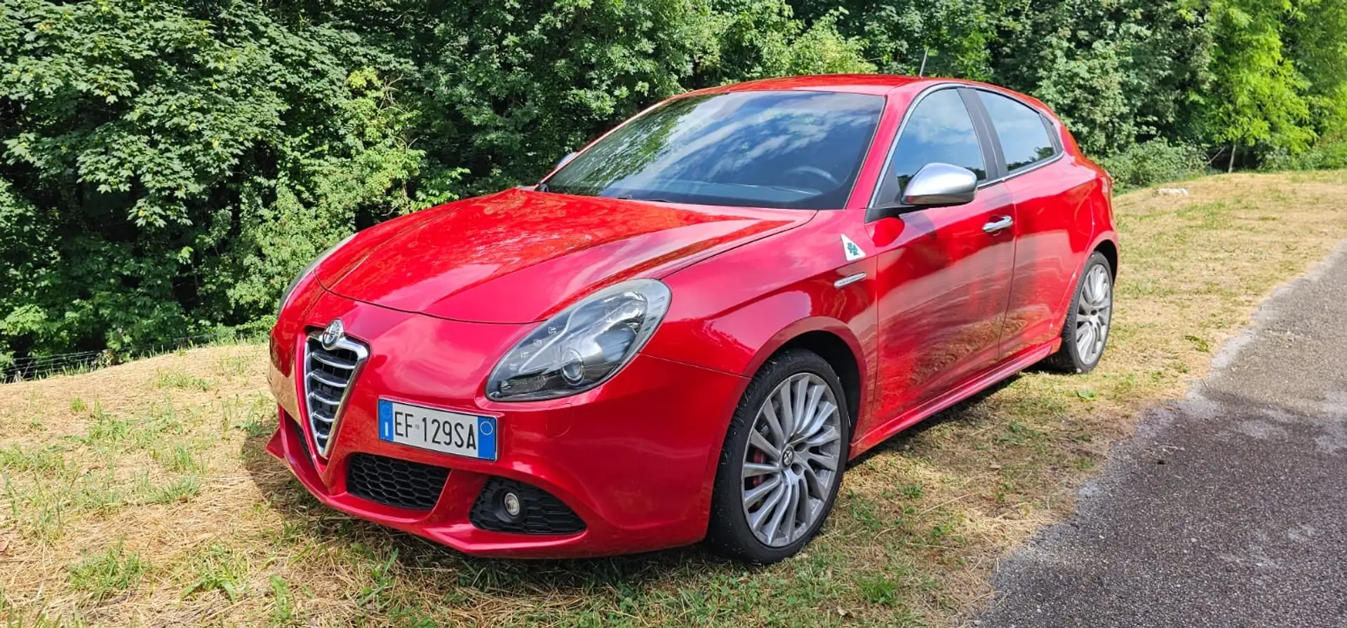 Alfa Romeo Giulietta 2.0 jtdm(2) Distinctive 140cv Rosso - 1