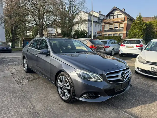 Mercedes-Benz E 250 E 250 BlueTec/4Matic/Pano/Airmatic/Voll