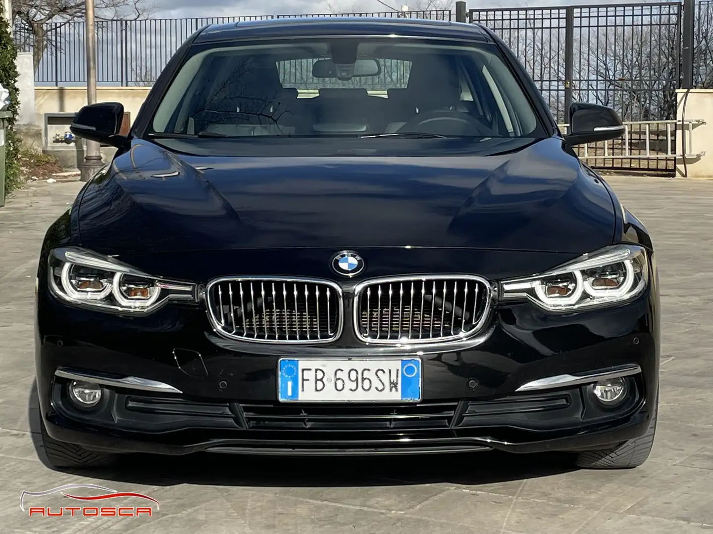 BMW 320 Serie 3 F31 2015 Touring 320d Touring Luxury Nero - 1