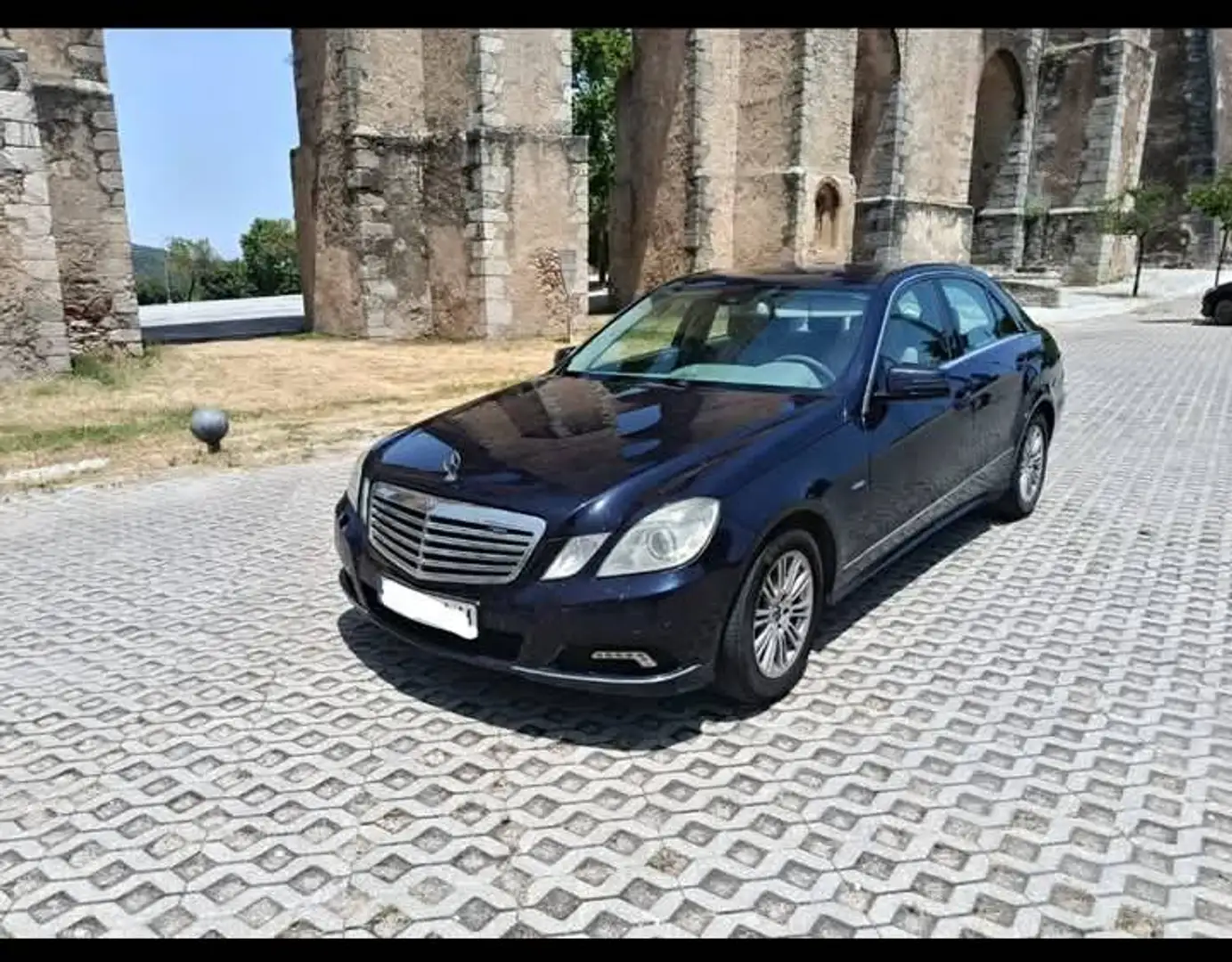 Mercedes-Benz E 250 E Estate 250CDI BE Elegance Elegance - 2