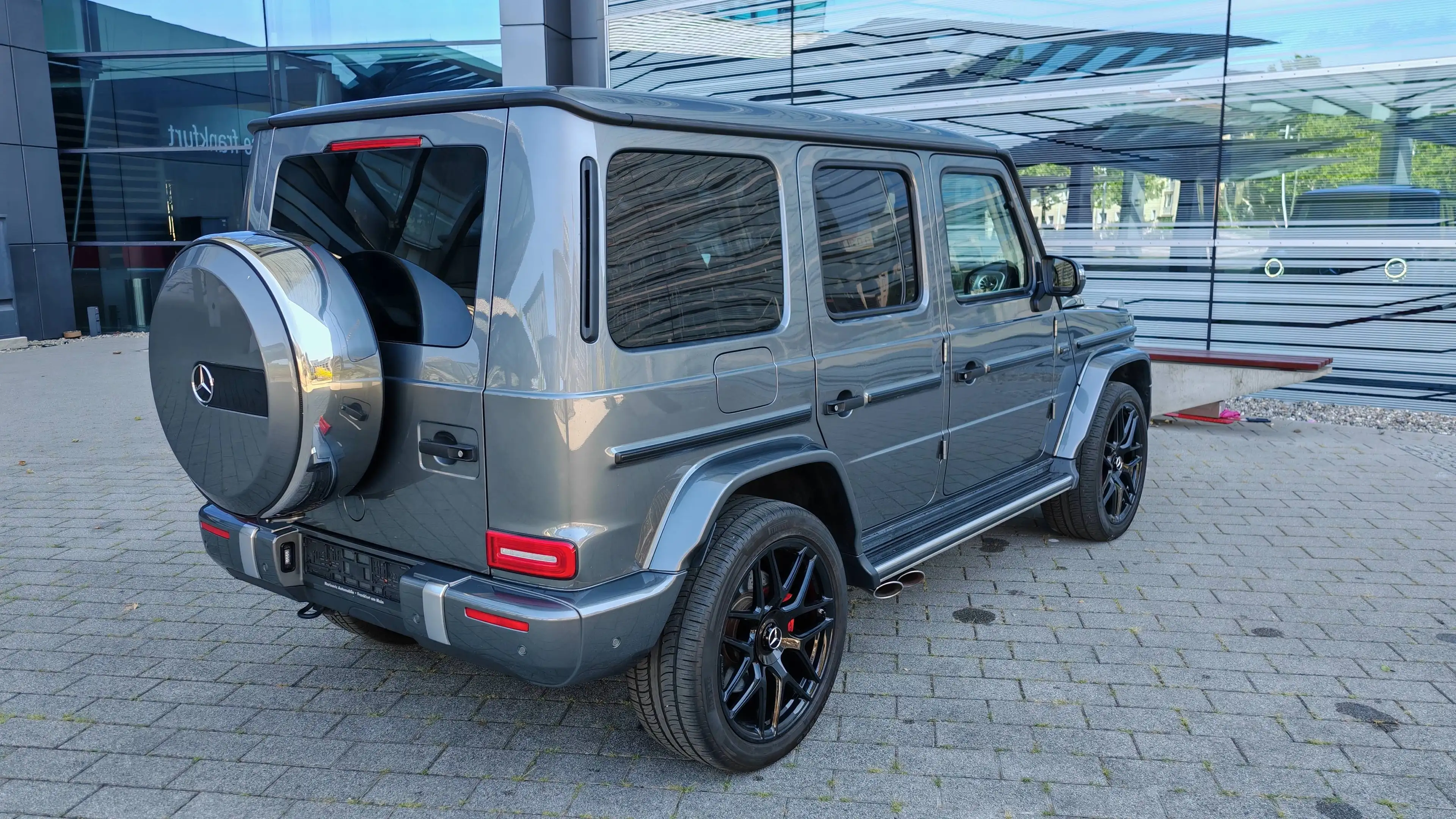 Mercedes-Benz G 63 AMG G AMG G 63 AMG Speedshift 9G-TRONIC — photo 11