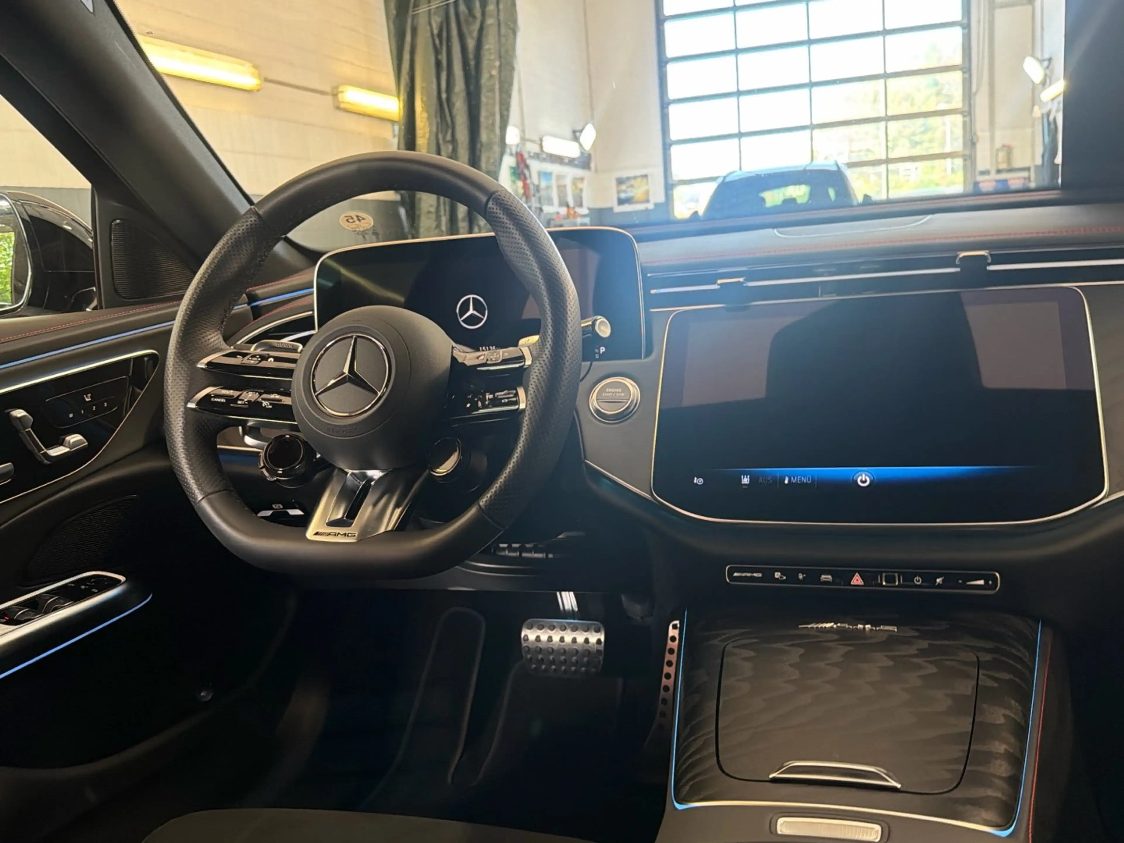 Mercedes-Benz E 53 AMG Hybrid 4M+ T Night Digital-L. 360° AHK — photo 9